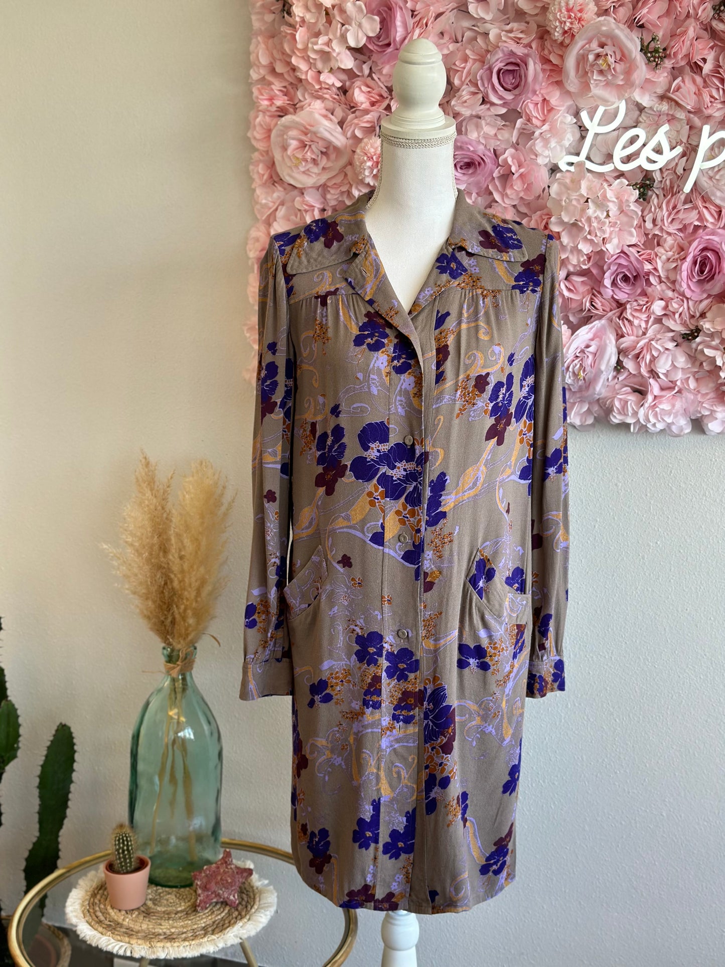 Robe chemise coupe midi à motifs colorés T.38