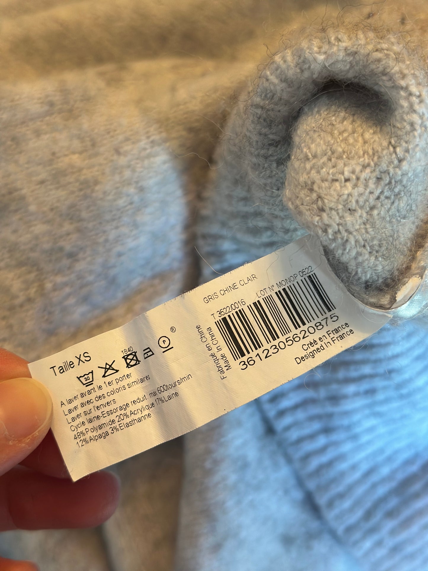 Pull col V en laine et alpaga gris clair T.34