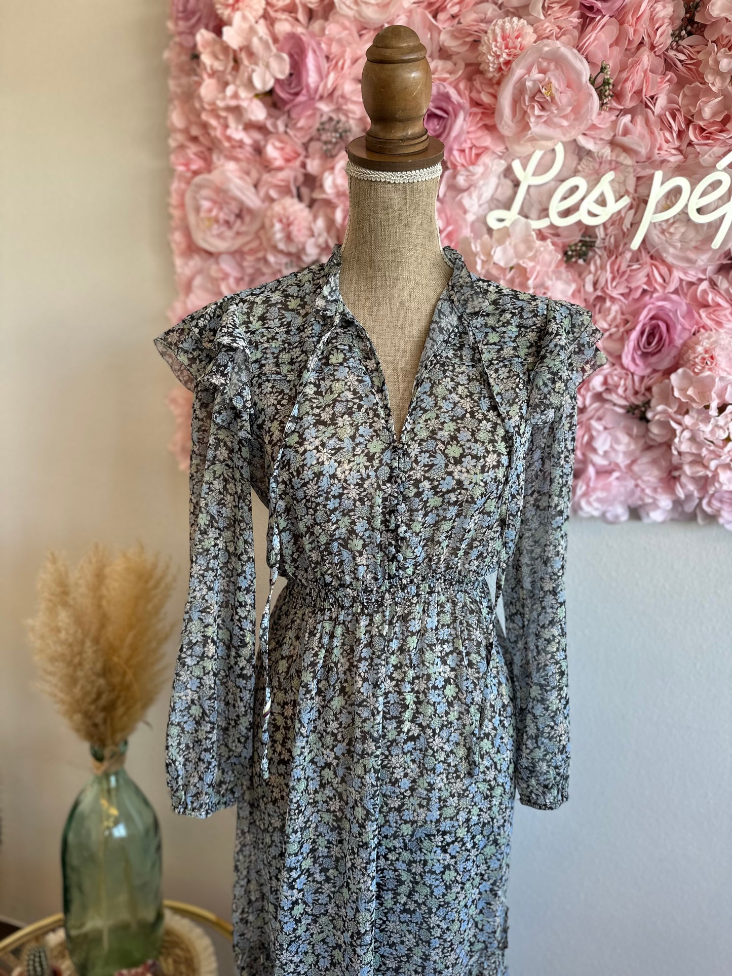 Robe longue bleu à motifs fleuris, modèle Renaza, T.36