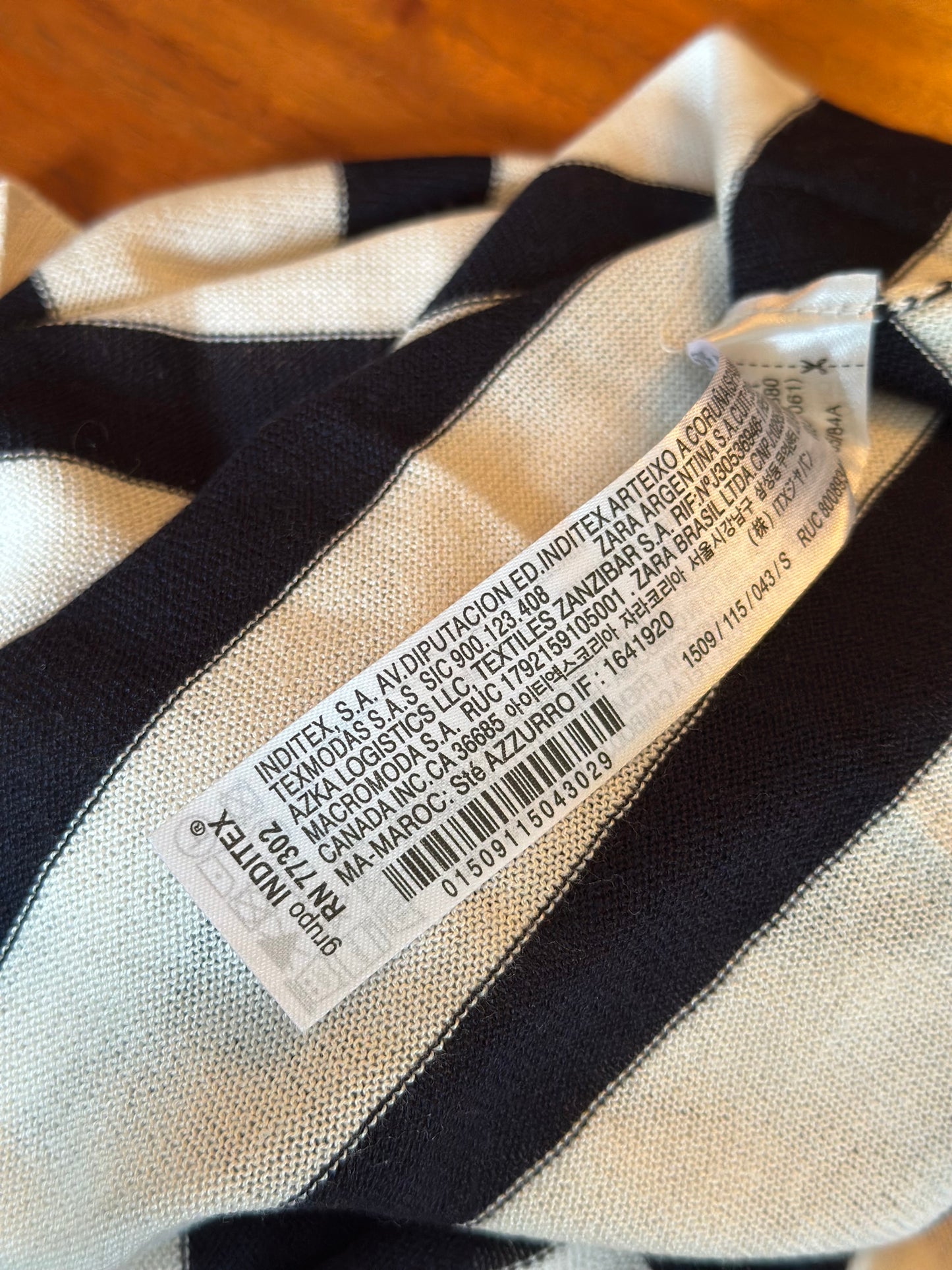 Pull fin marinière blanc et noir en maille T.36