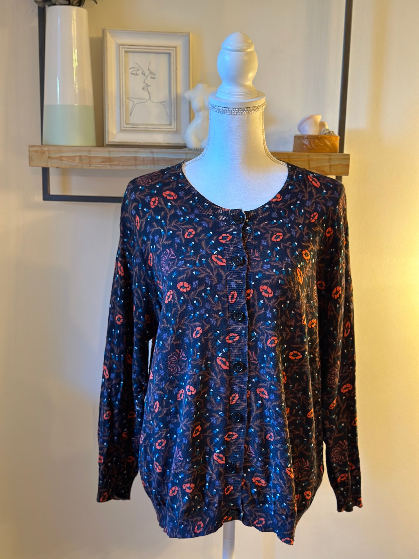 Cardigan fin à motifs fleuris T.44