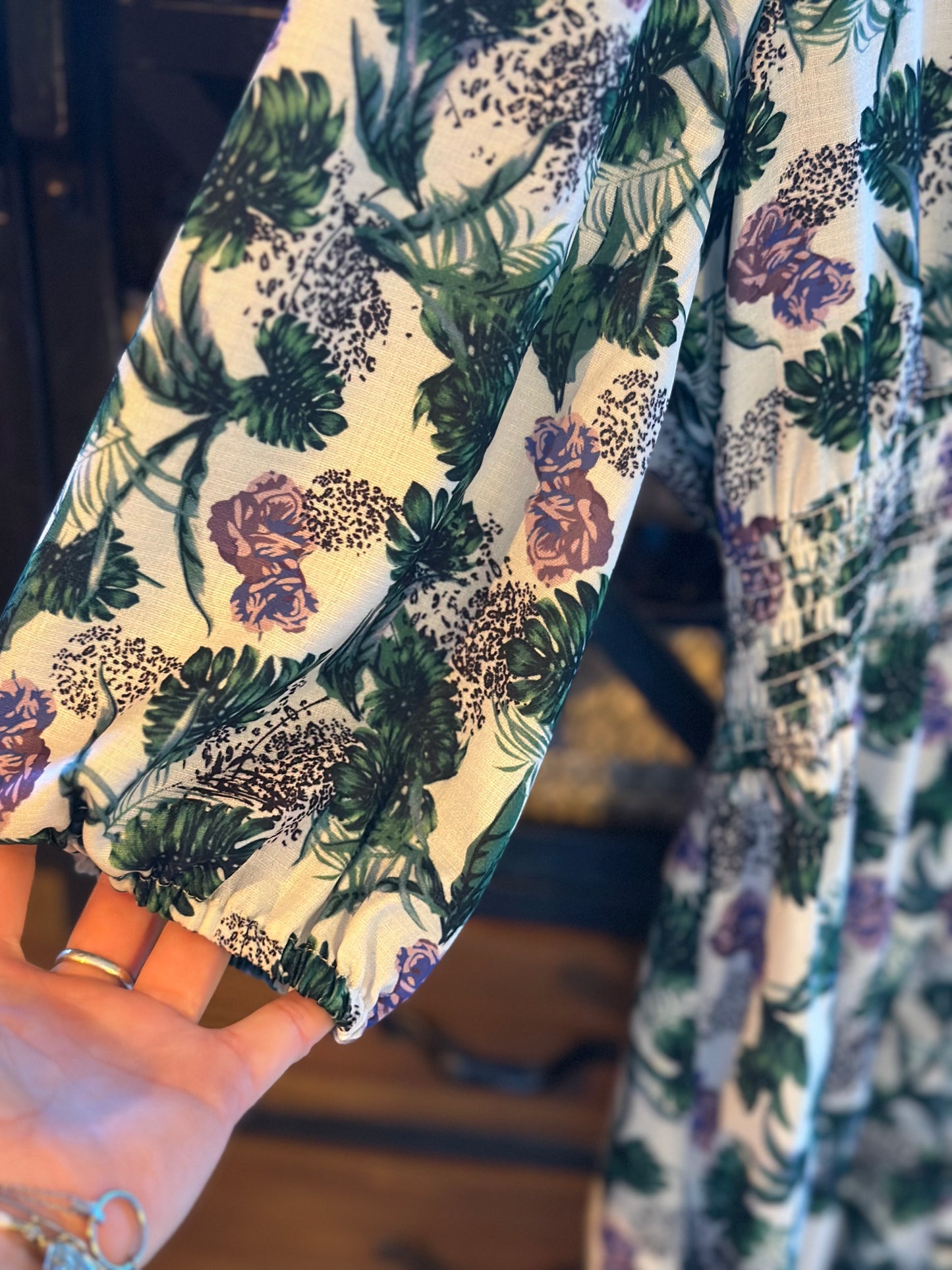 Robe mi-longue imprimée florale T.36