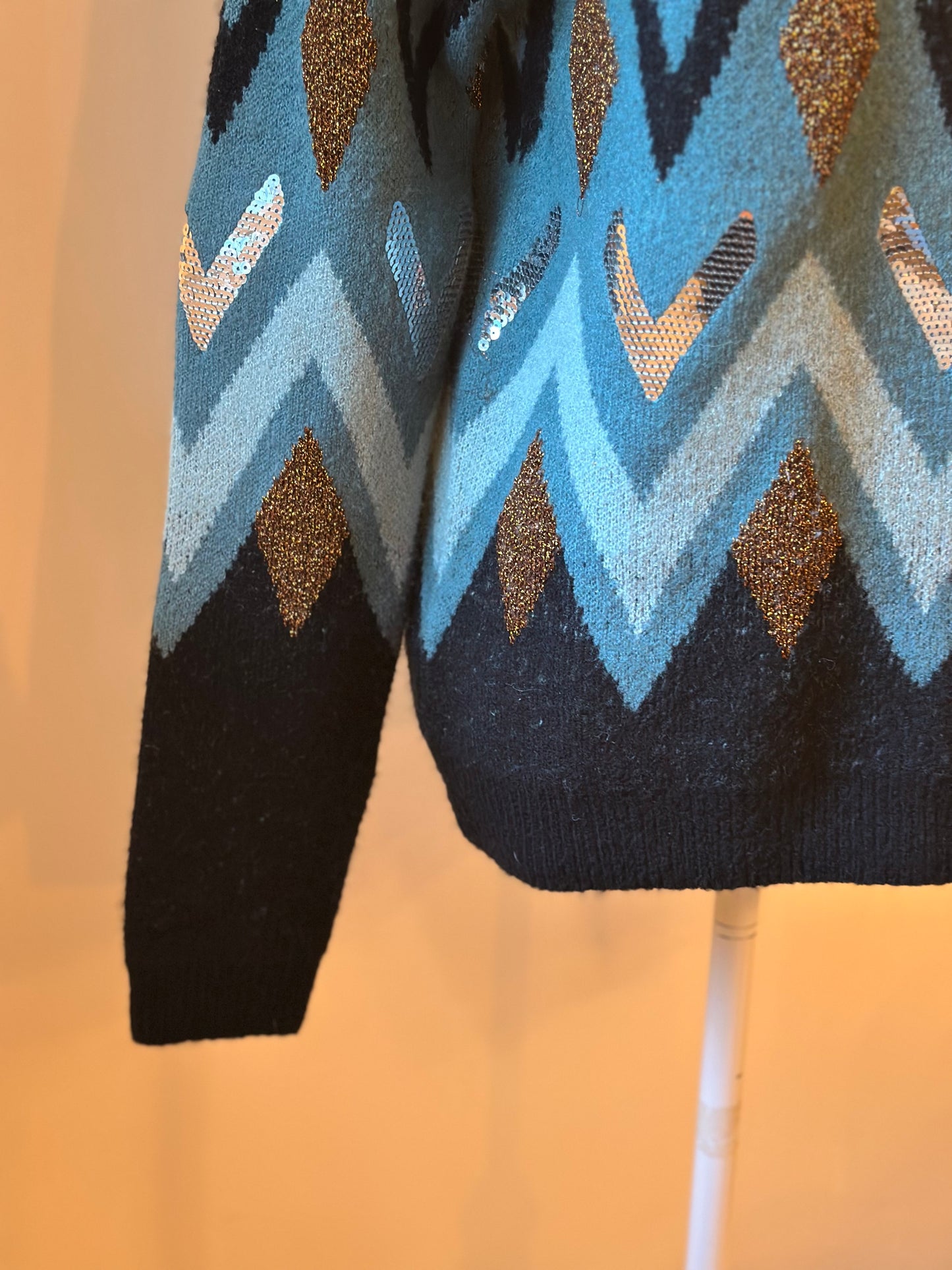 Pull à motifs géométriques T.34