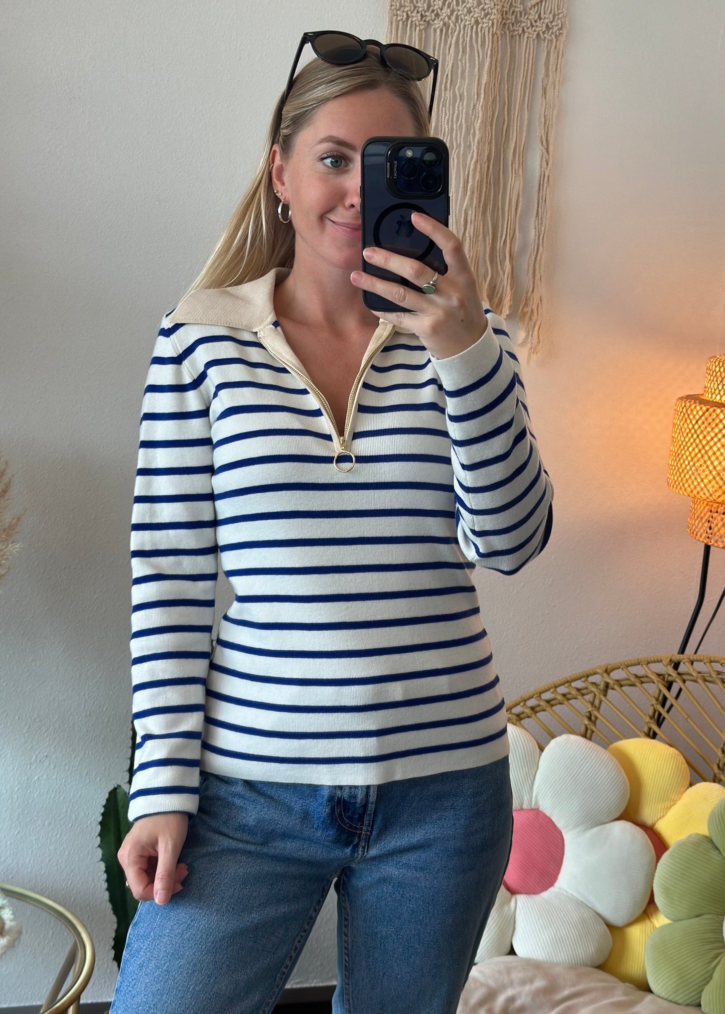 Pull en laine à rayures marinières T.34