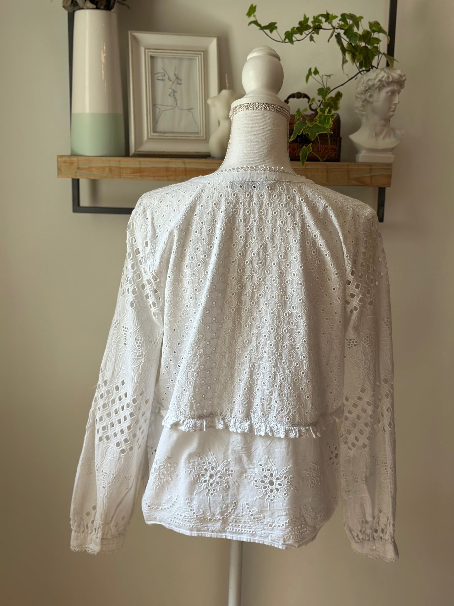 Blouse brodée blanche Zara en coton ajouré T.34/36 oversize