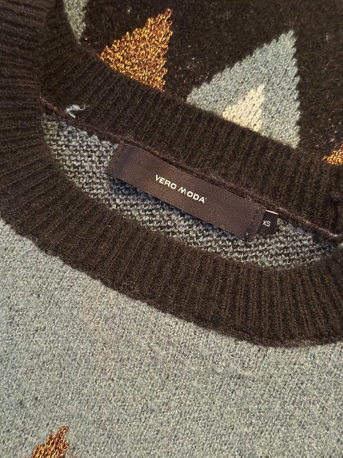 Pull à motifs géométriques T.34