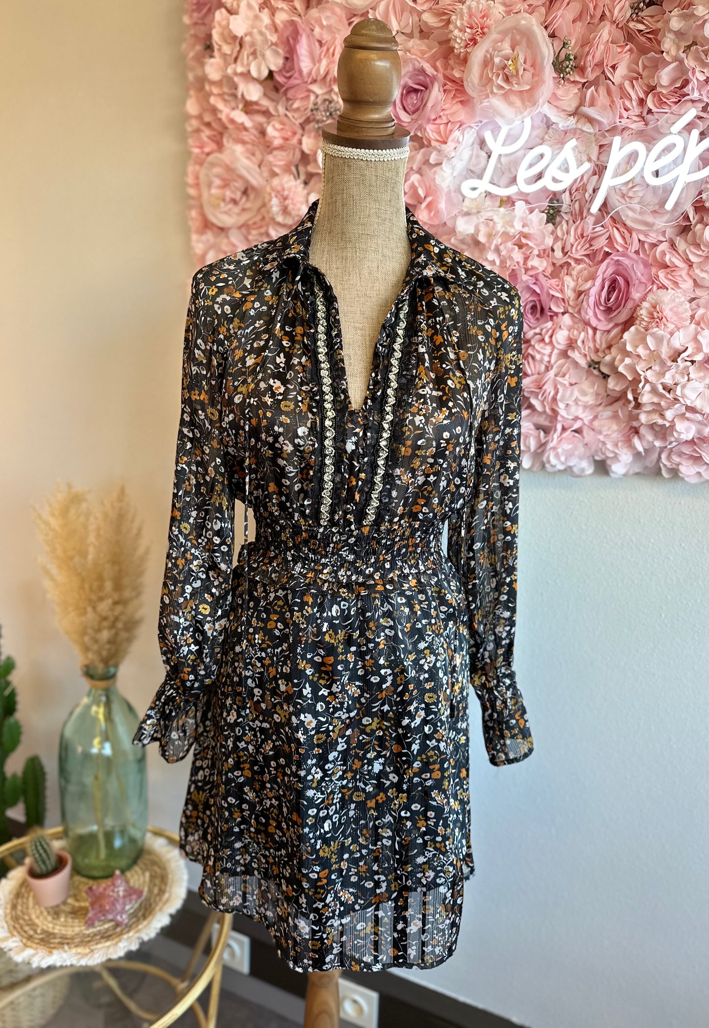 Robe évasée avec imprimé floral T.34