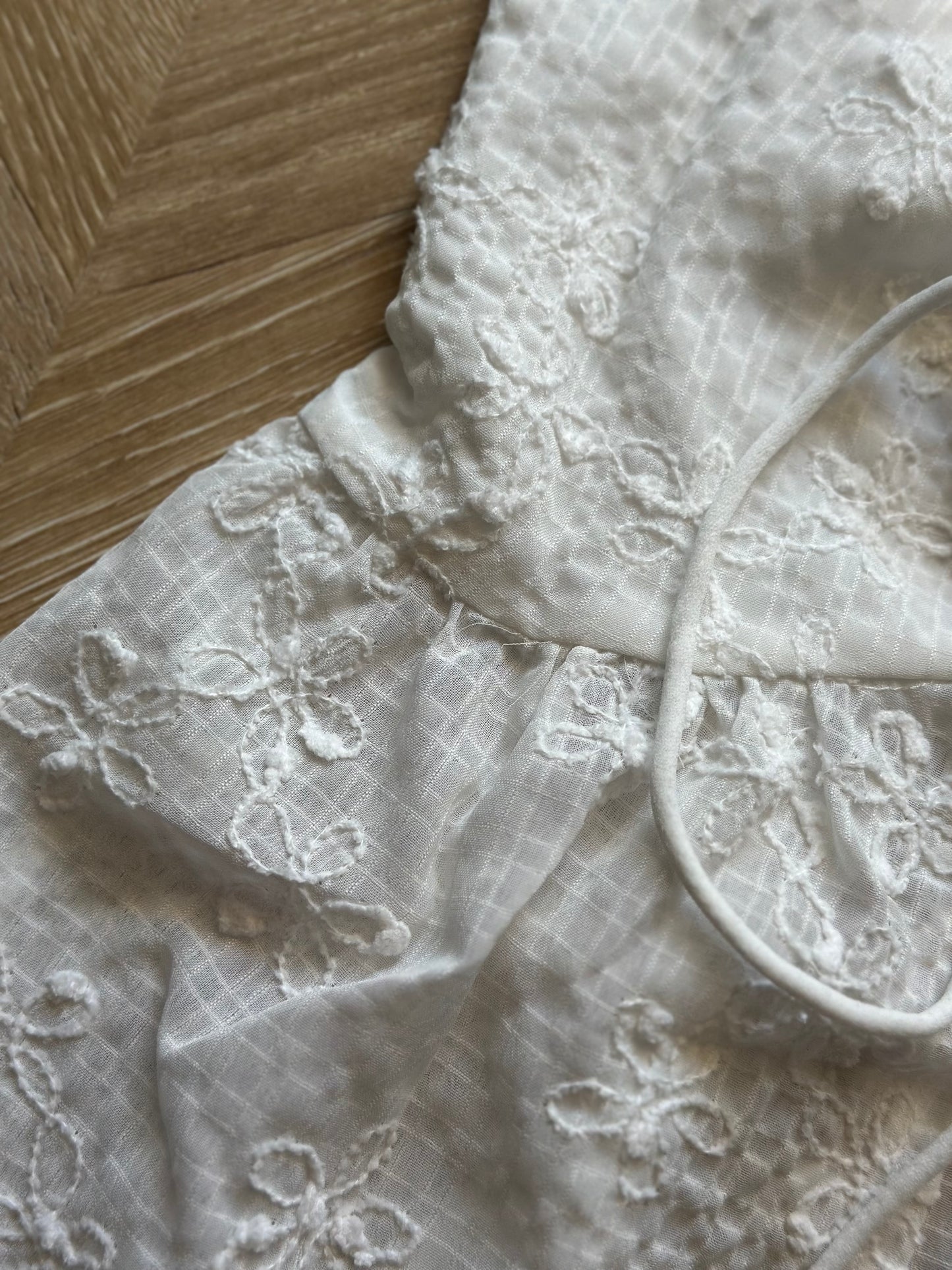Top bustier broderie florale blanc neuf T.34/36