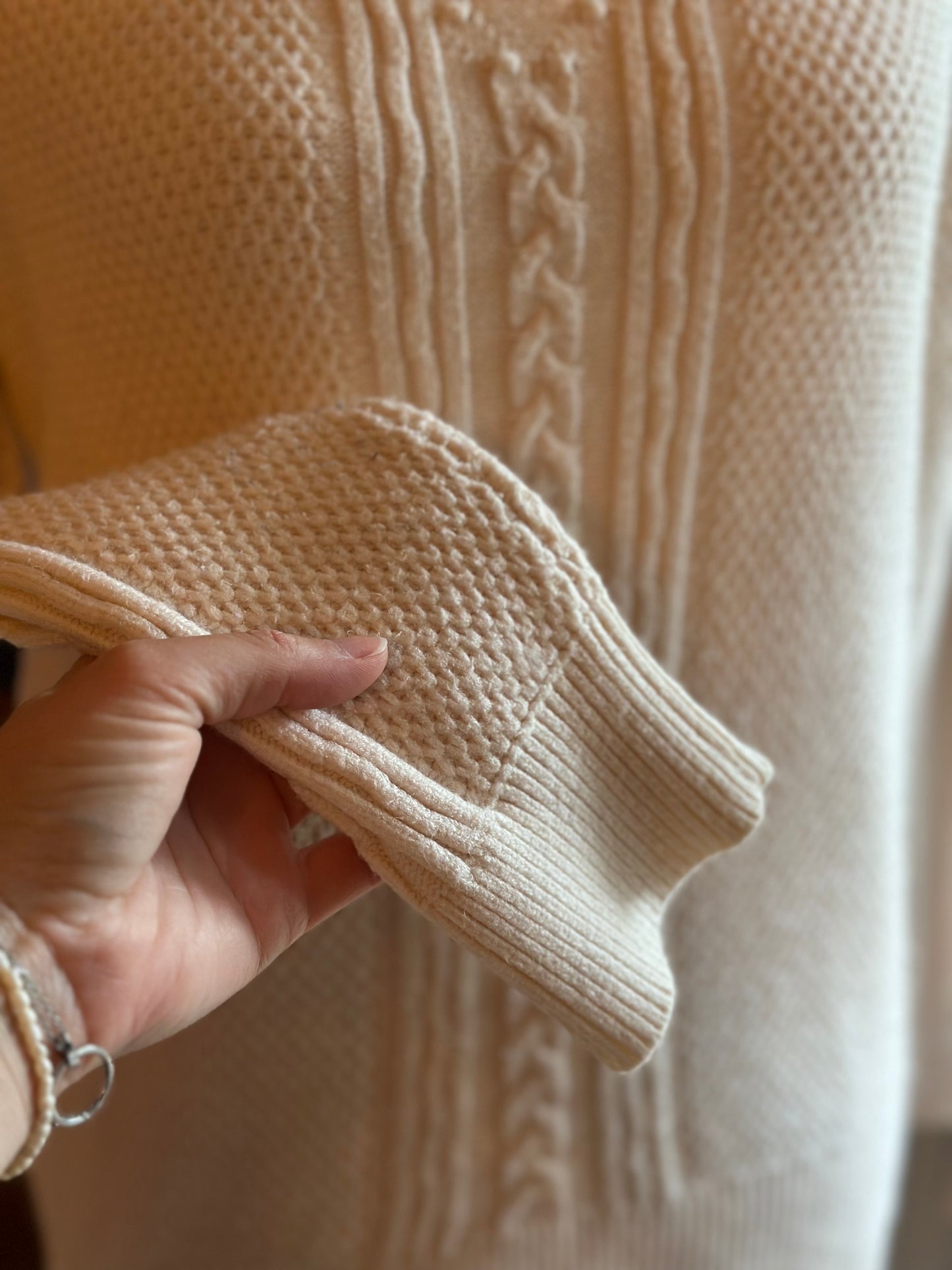 Pull torsadé ivoire T.36