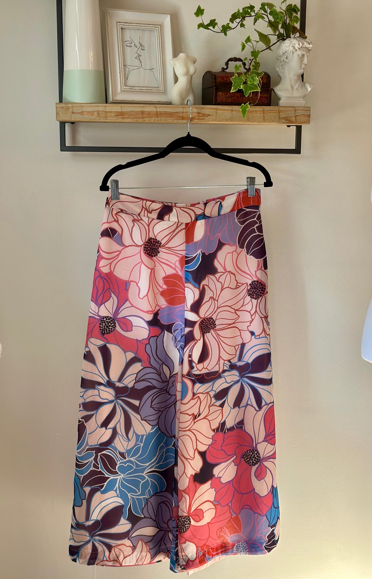 Pantalon large fleuri T.38