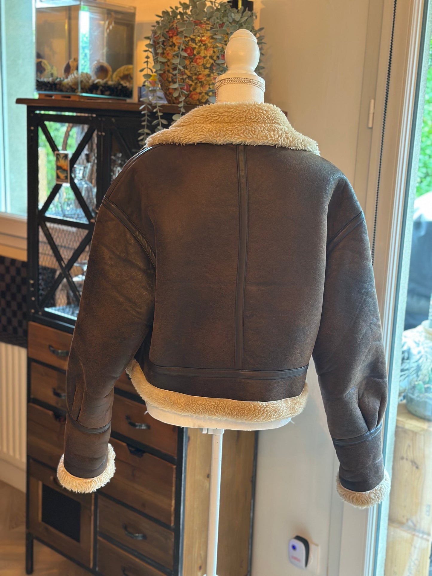 Blouson aviateur marron doublé effet mouton T.38