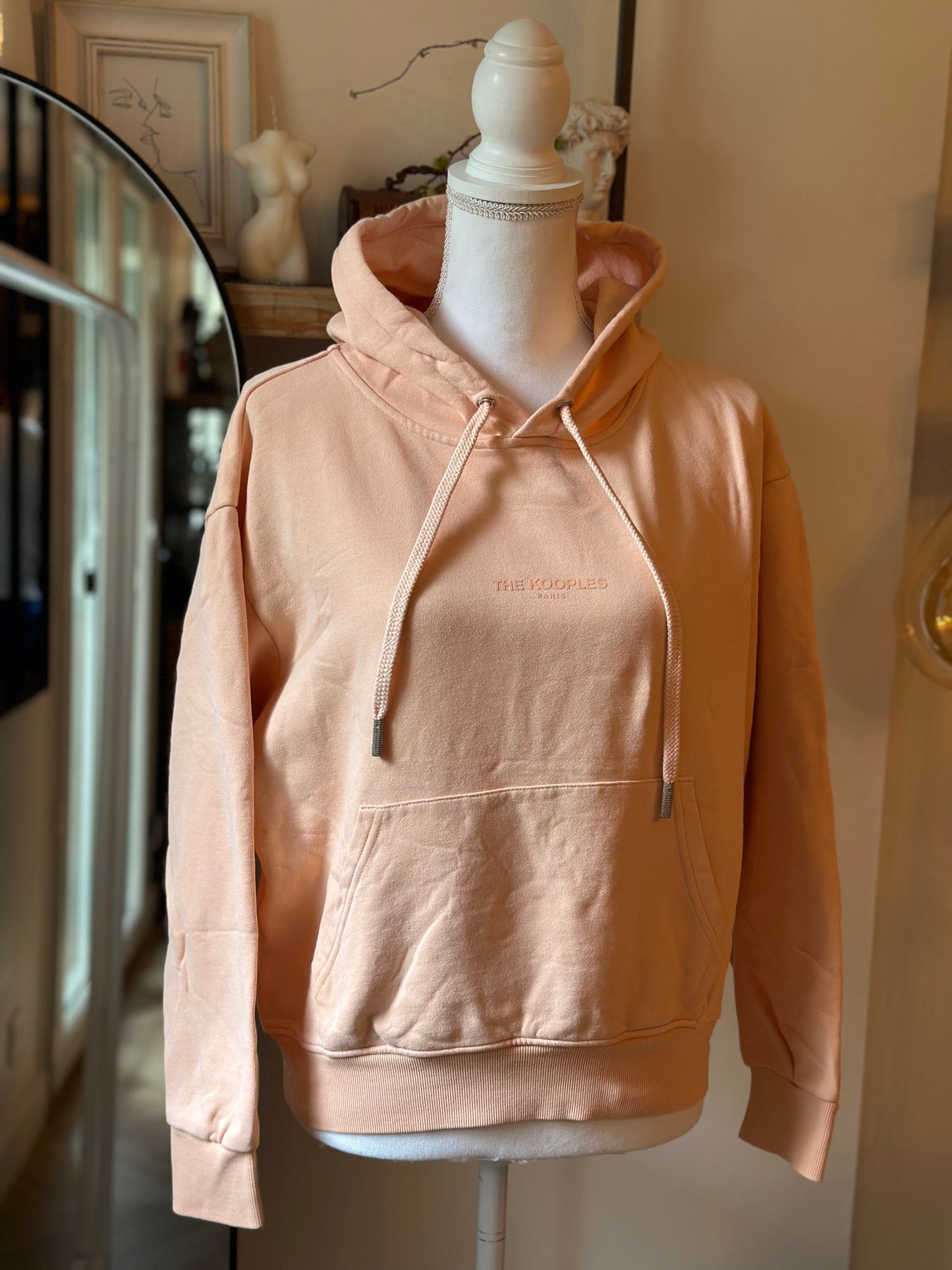 Sweat à capuche abricot T.36