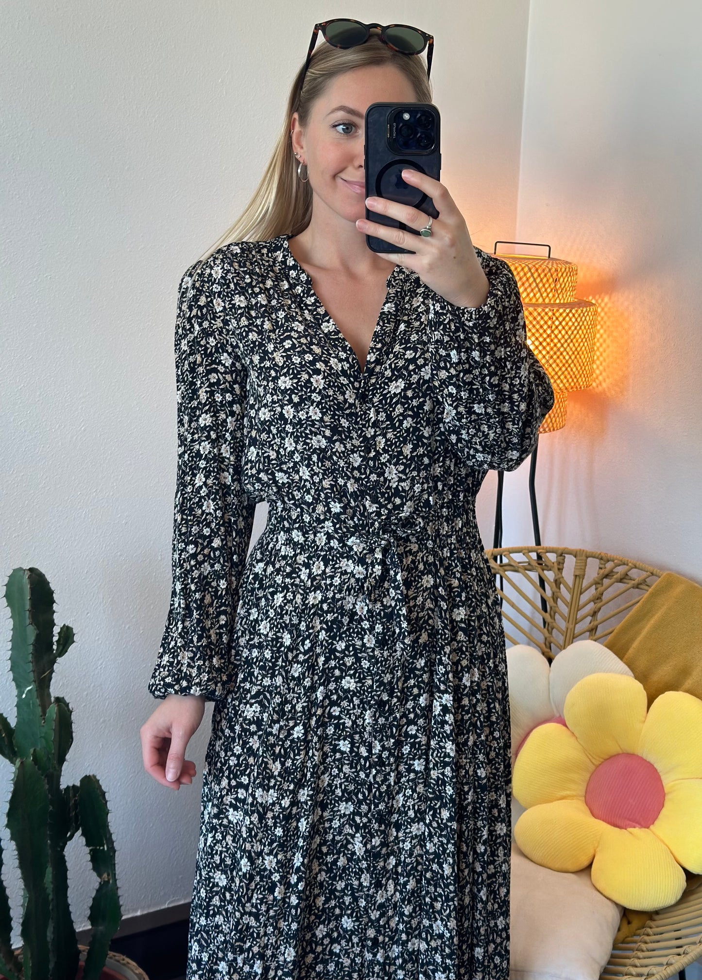 Robe mi-longue imprimée à motif fleuri, T.36