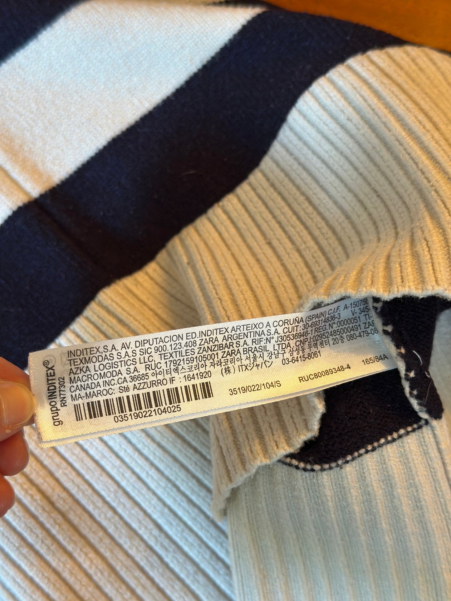 Pull marinière à rayures noir et écru T.34