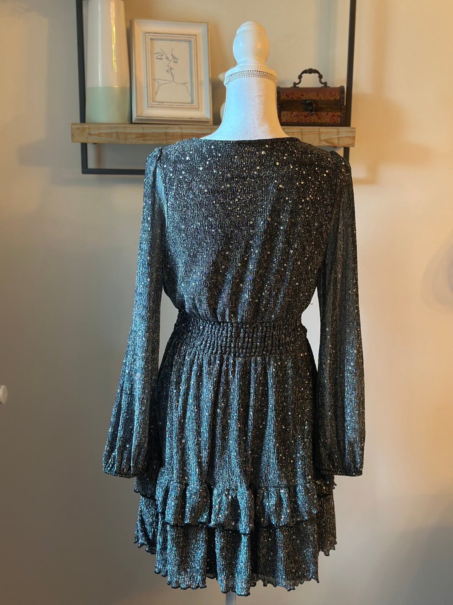 Robe de fête à sequins argentés T.38