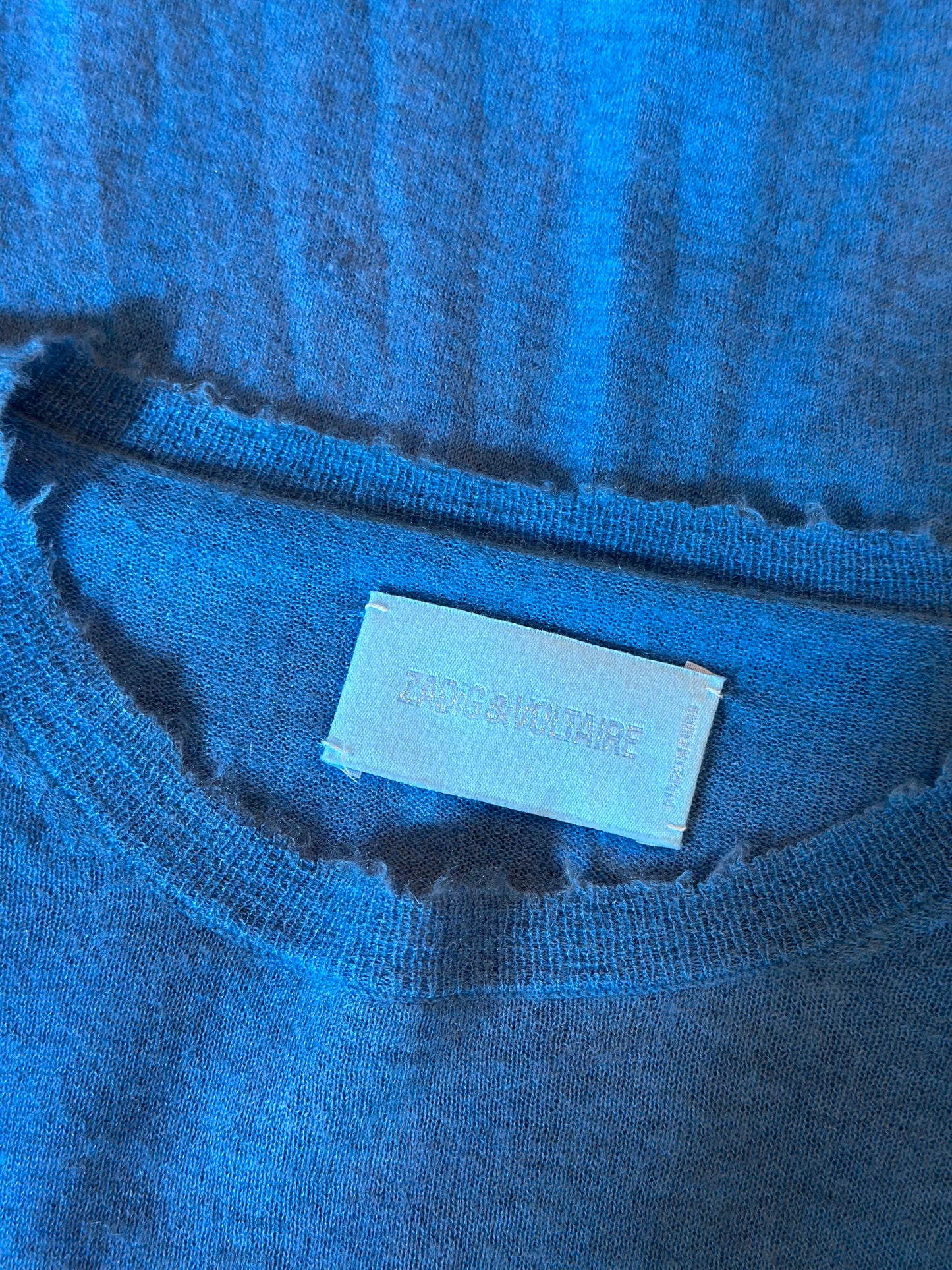 Pull col rond en cachemire bleu modèle miss cp T.36