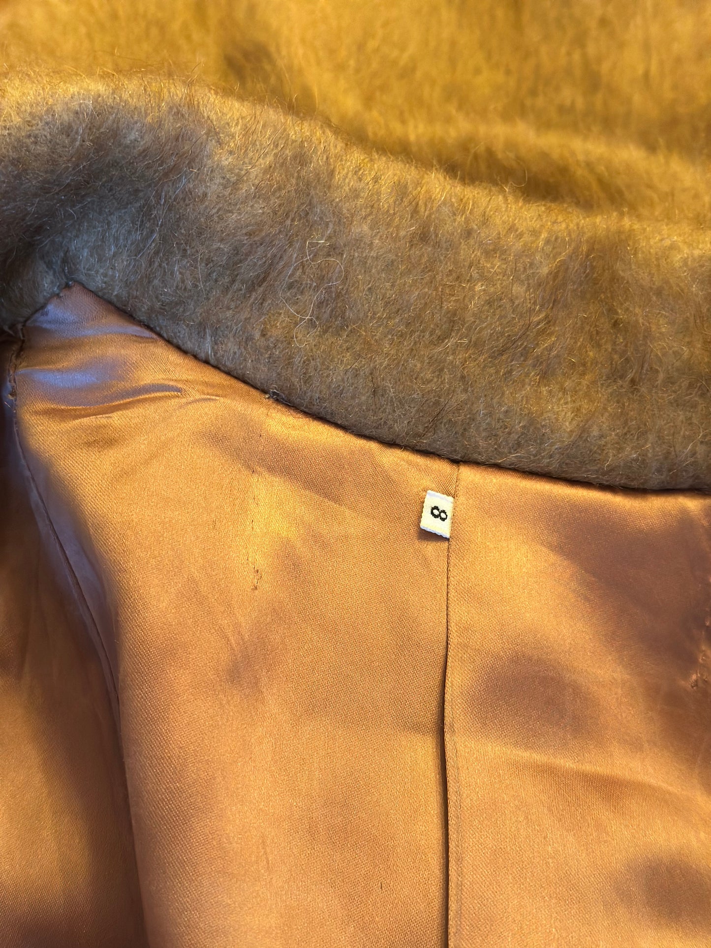 Manteau doux en laine modèle vintage T.36