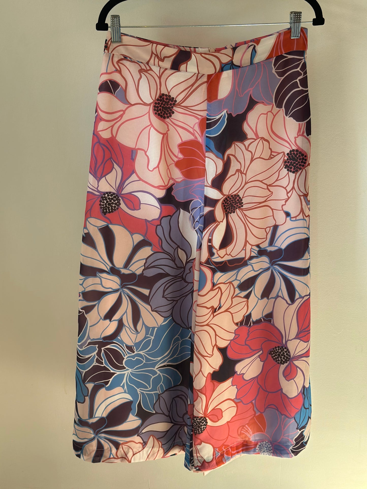 Pantalon large fleuri T.38