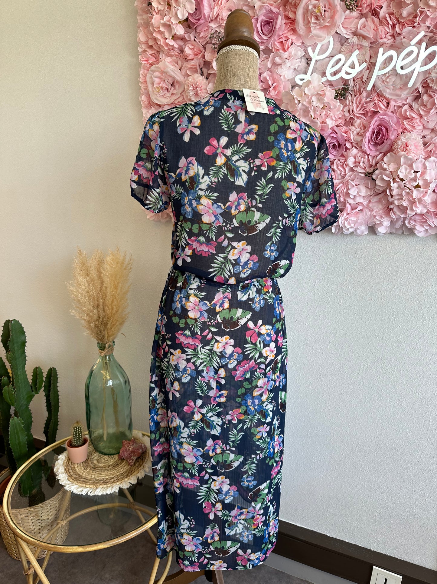 Robe longue en toile de viscose fleurie T.38