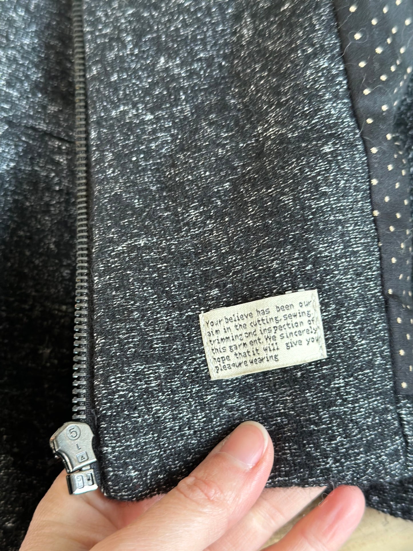 Veste mi-saison noire et argentée T.36