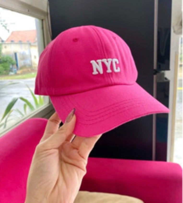 Casquette rose écriture New York taille unique, neuve