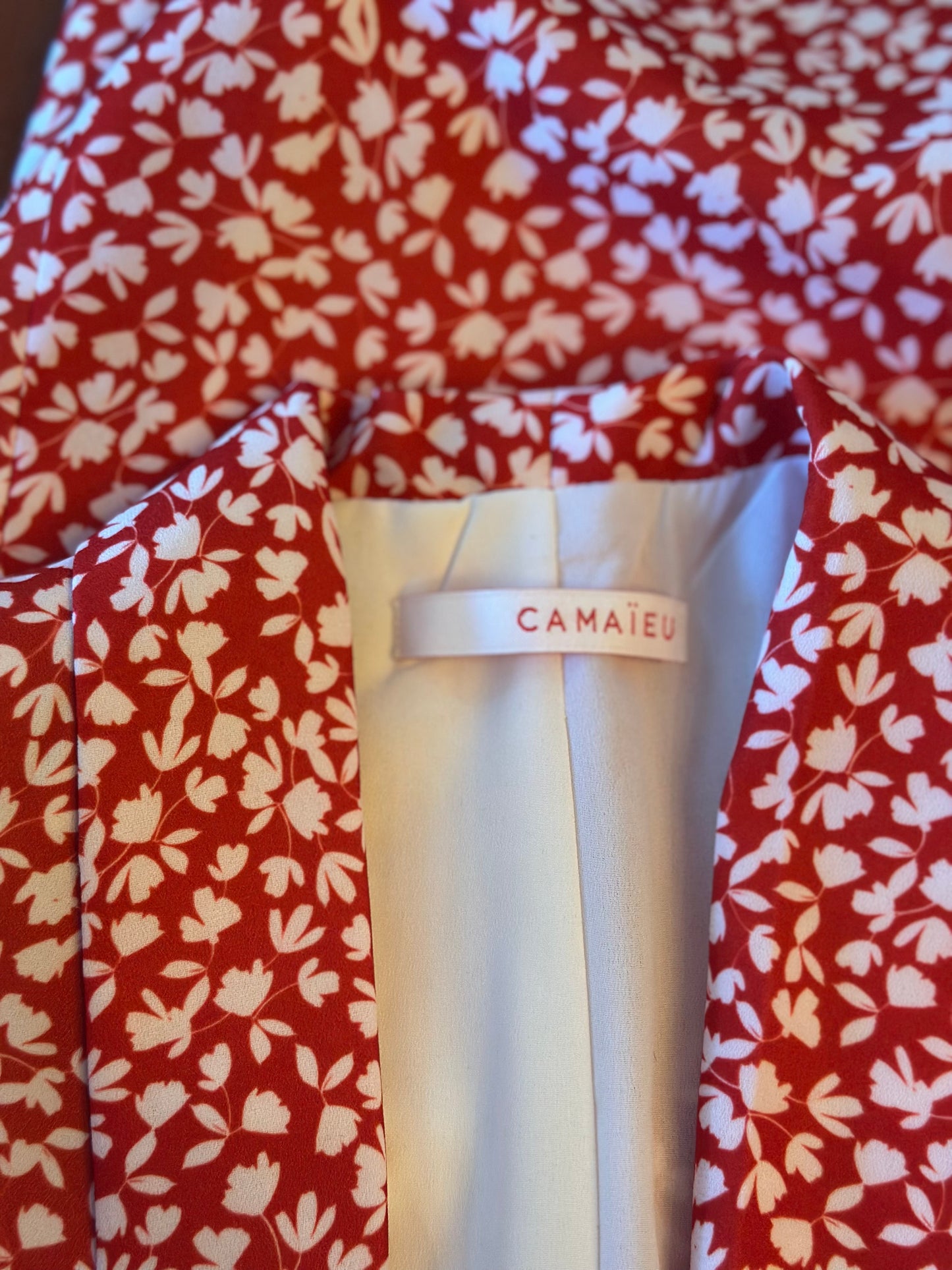 Blazer fluide imprimé rouge et blanc T36 oversize