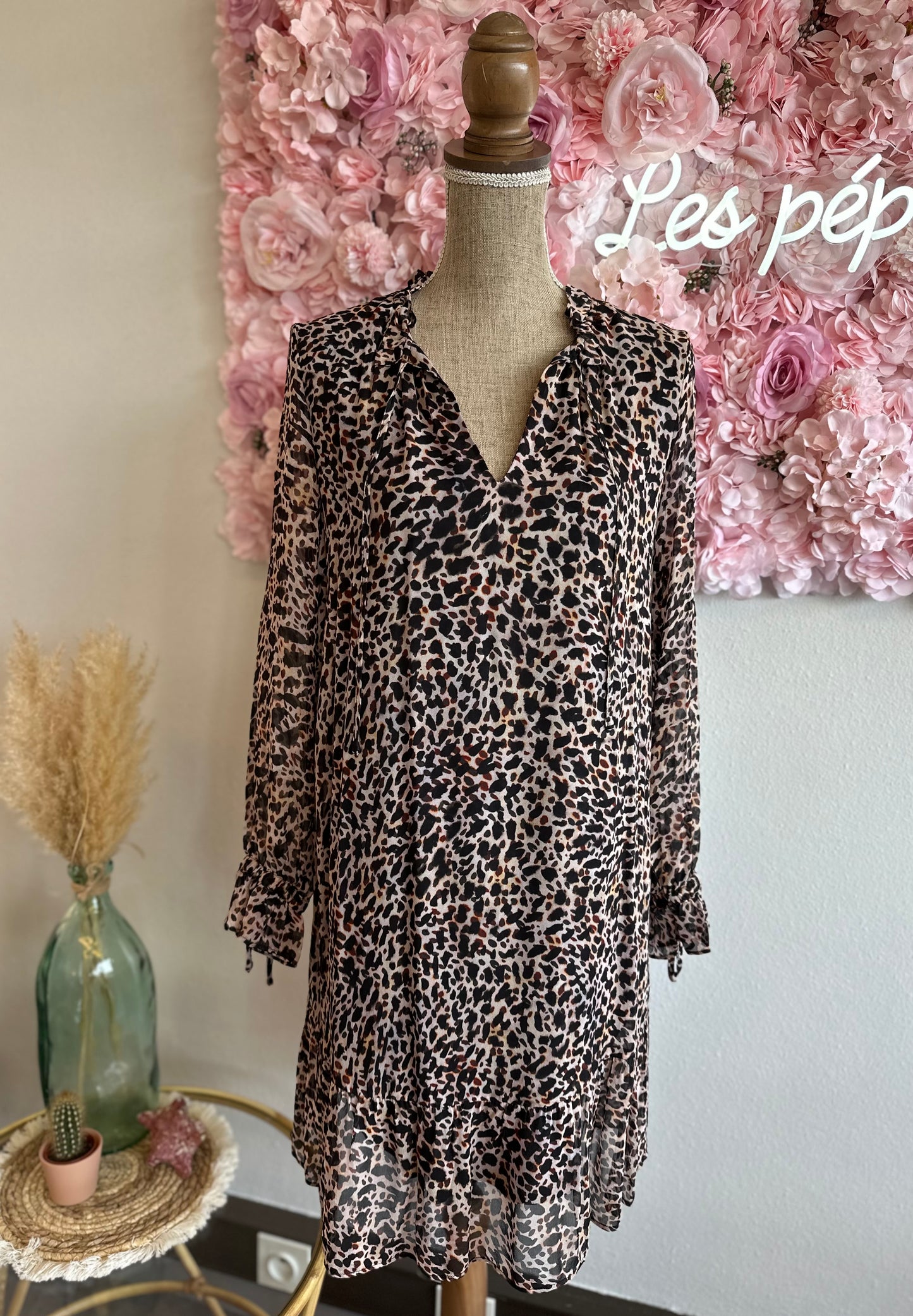 Robe fluide imprimée façon léopard T.34/36