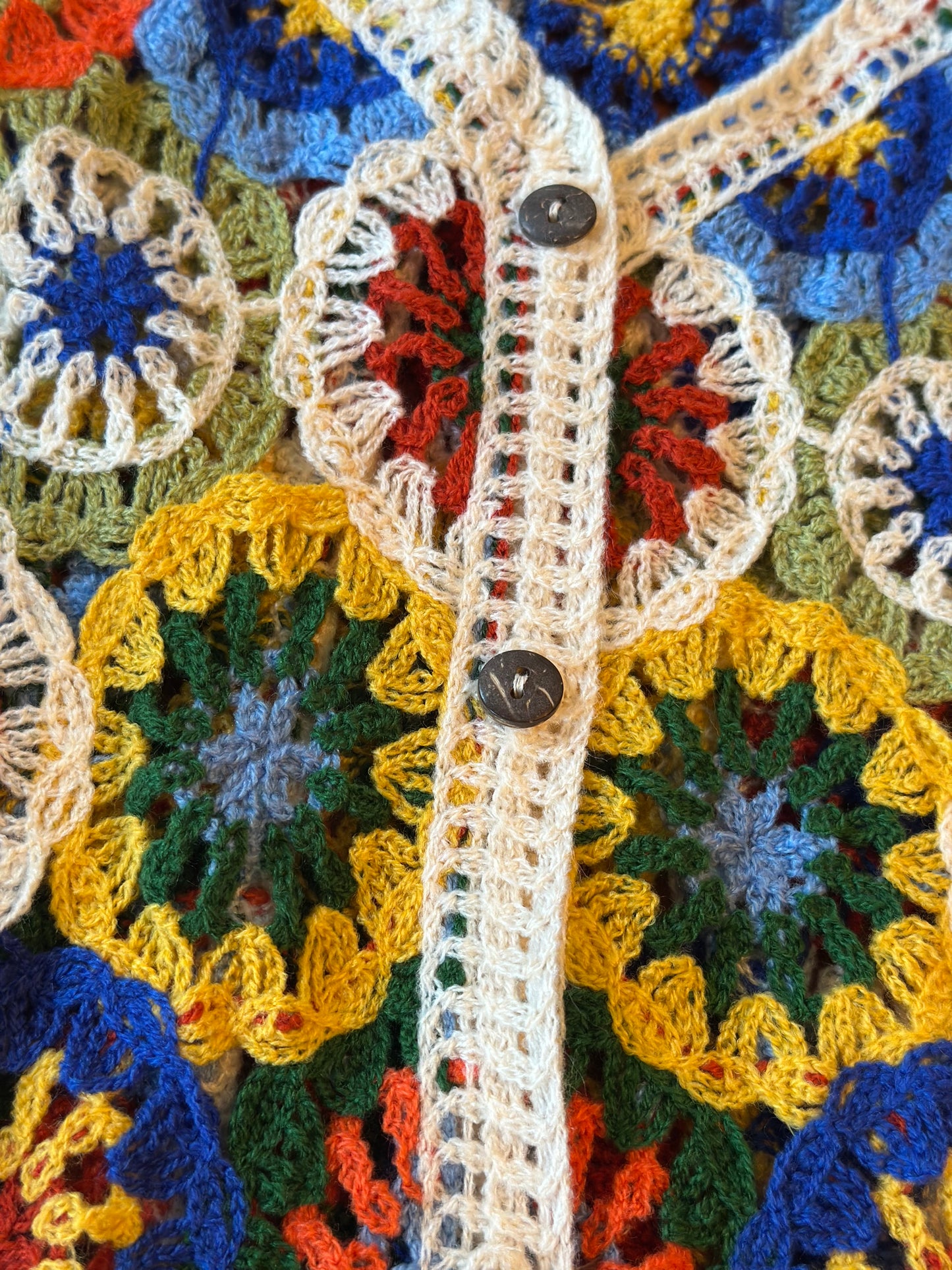 Cardigan en crochet multicolore neuf, T.36