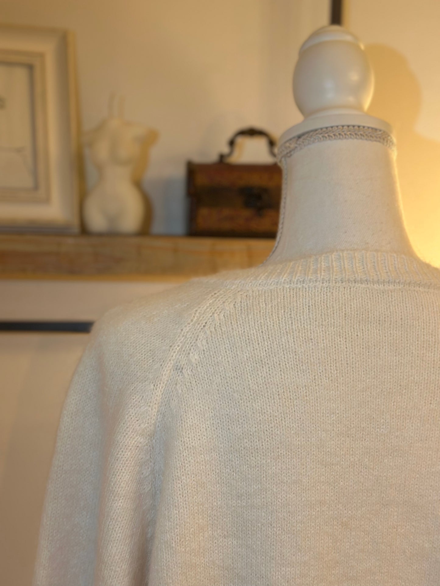 Cardigan blanc en maille laine, boutons cœur rouge, T.U neuf