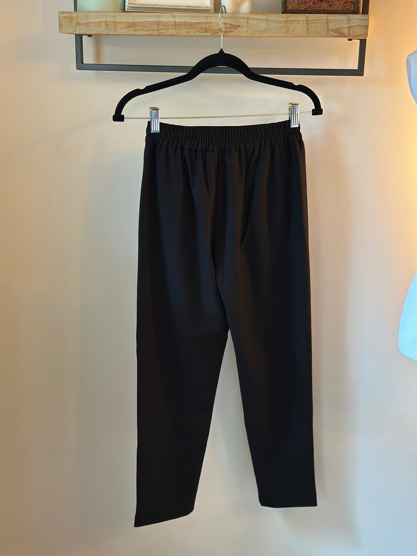 Pantalon droit type chino noir neuf T.34