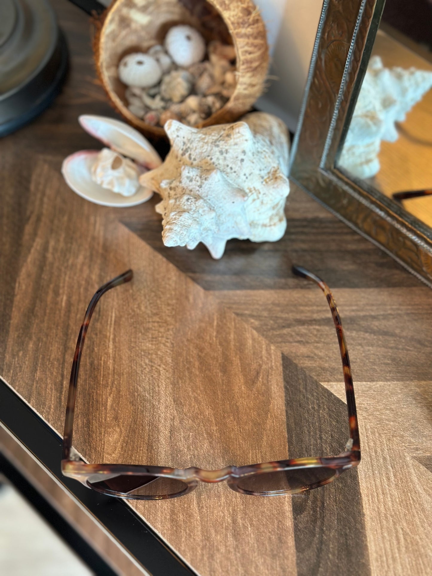 Lunettes de soleil unisexe – monture écaille brun protection UV