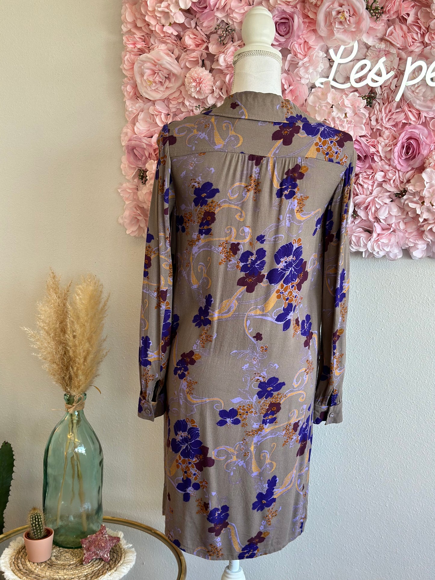 Robe chemise coupe midi à motifs colorés T.38
