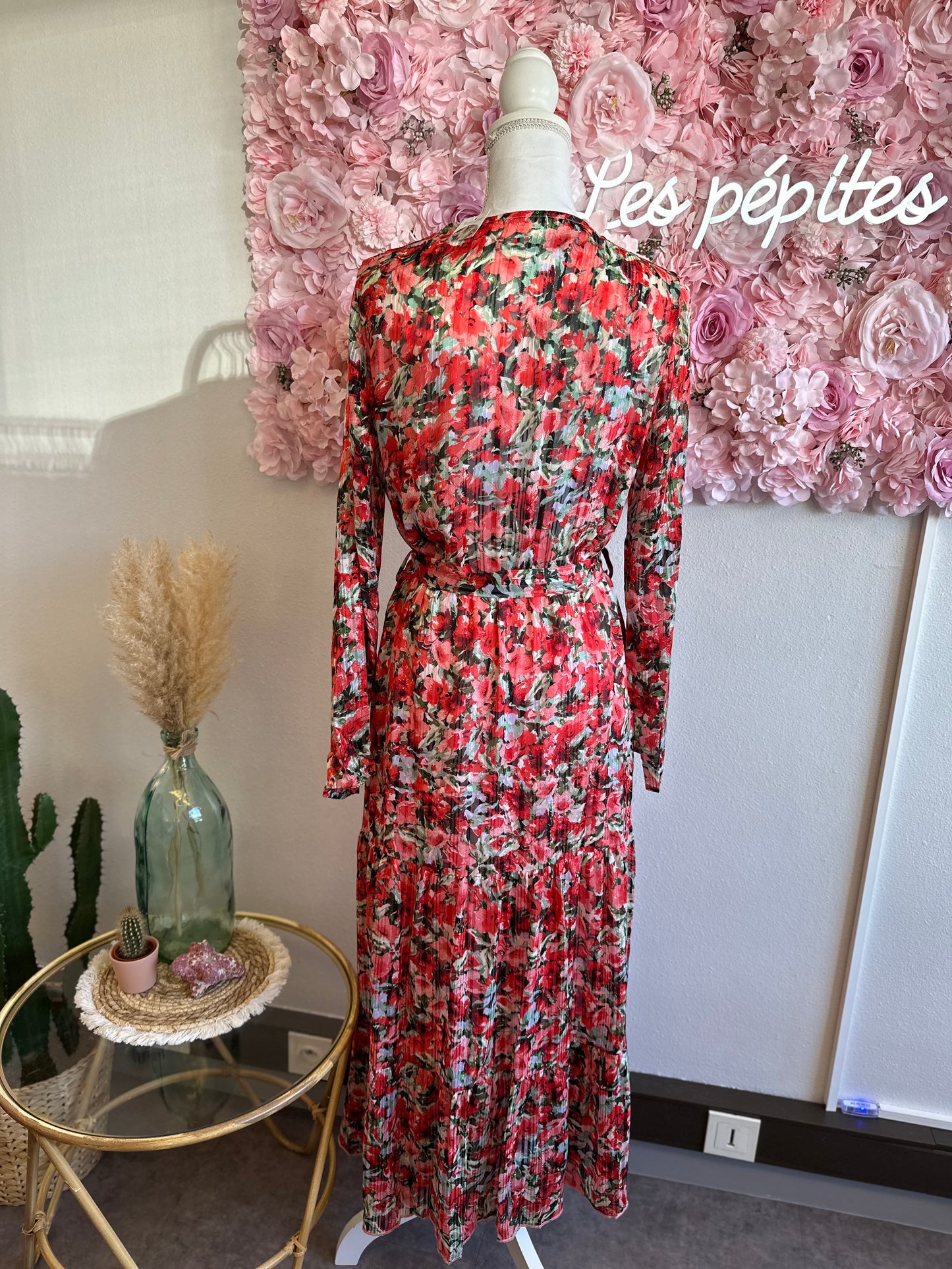Robe longue motifs fleuris rouge corail T.38