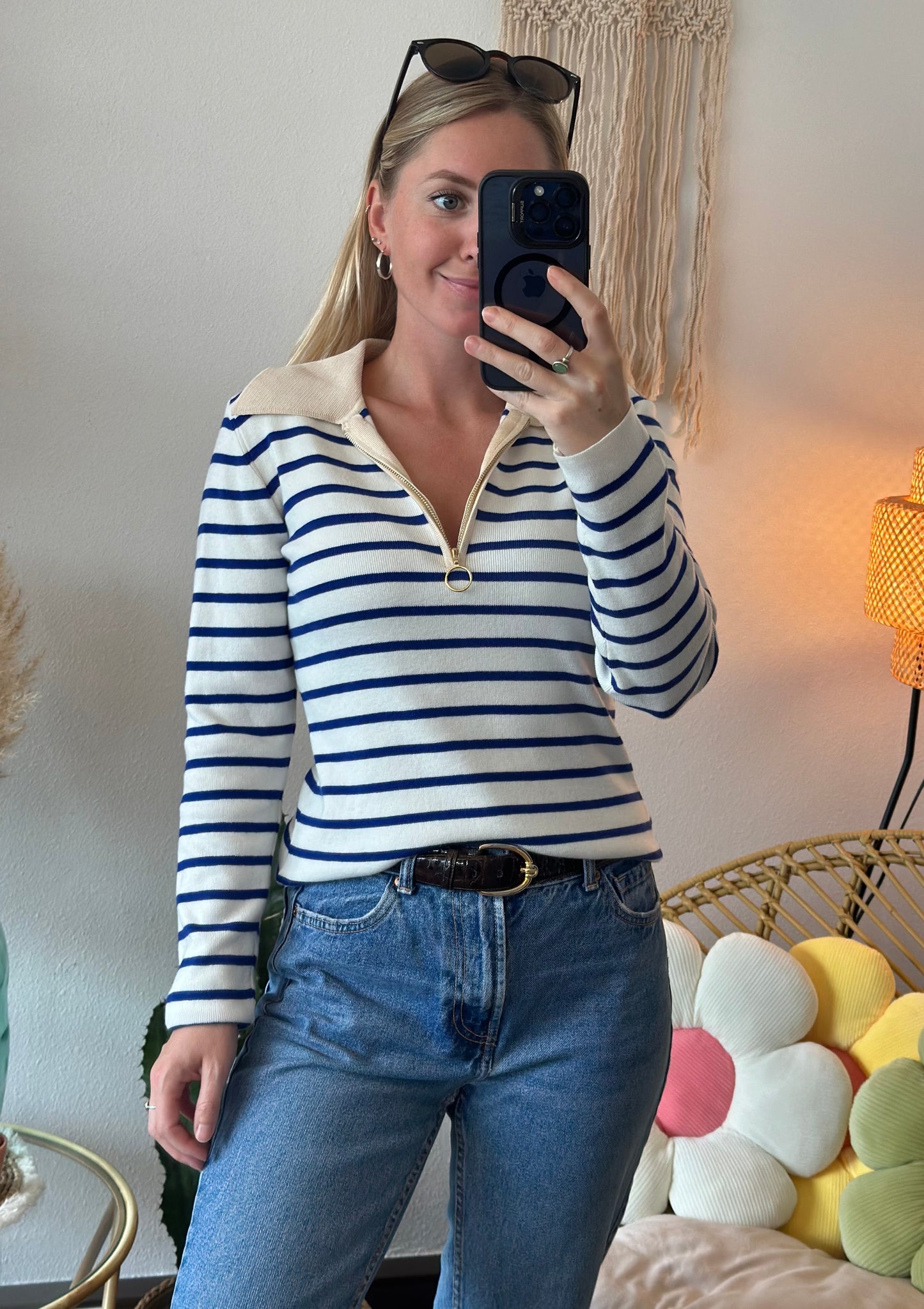 Pull en laine à rayures marinières T.34