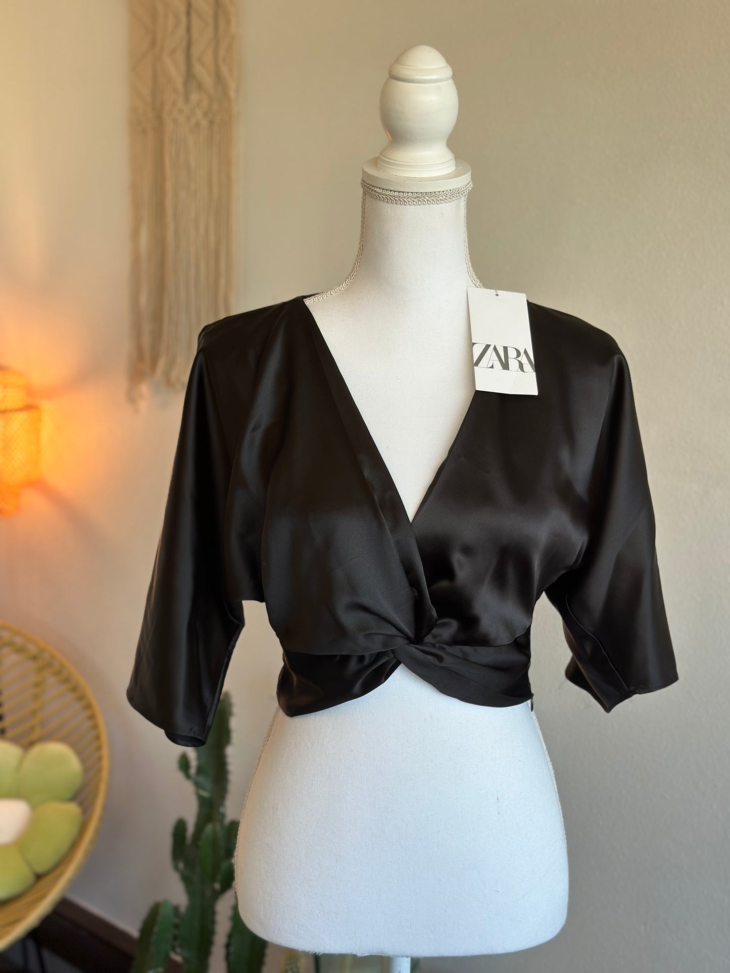 Top noir effet satin, taille XS - Zara