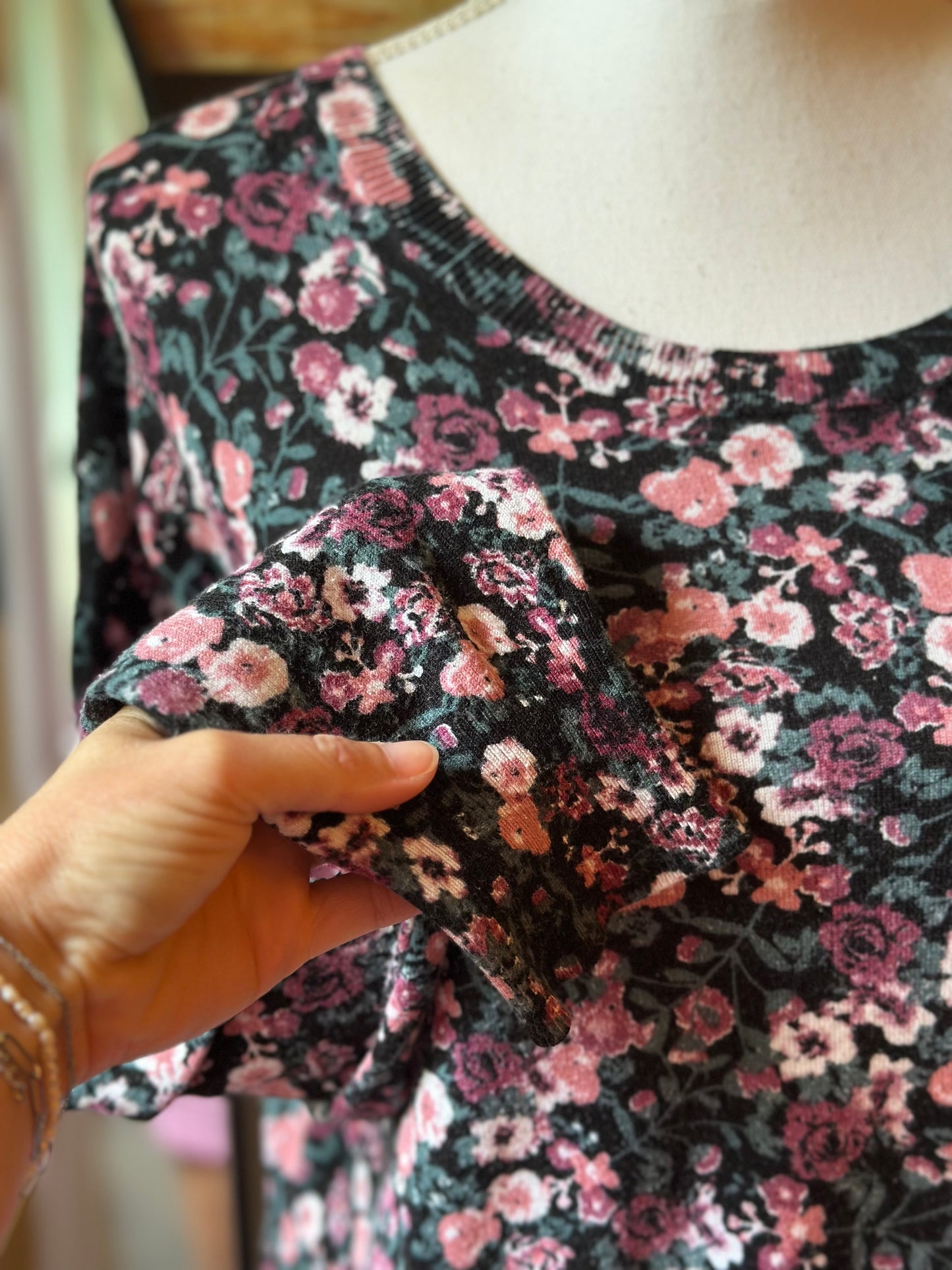 Pull imprimé fleuri T.42