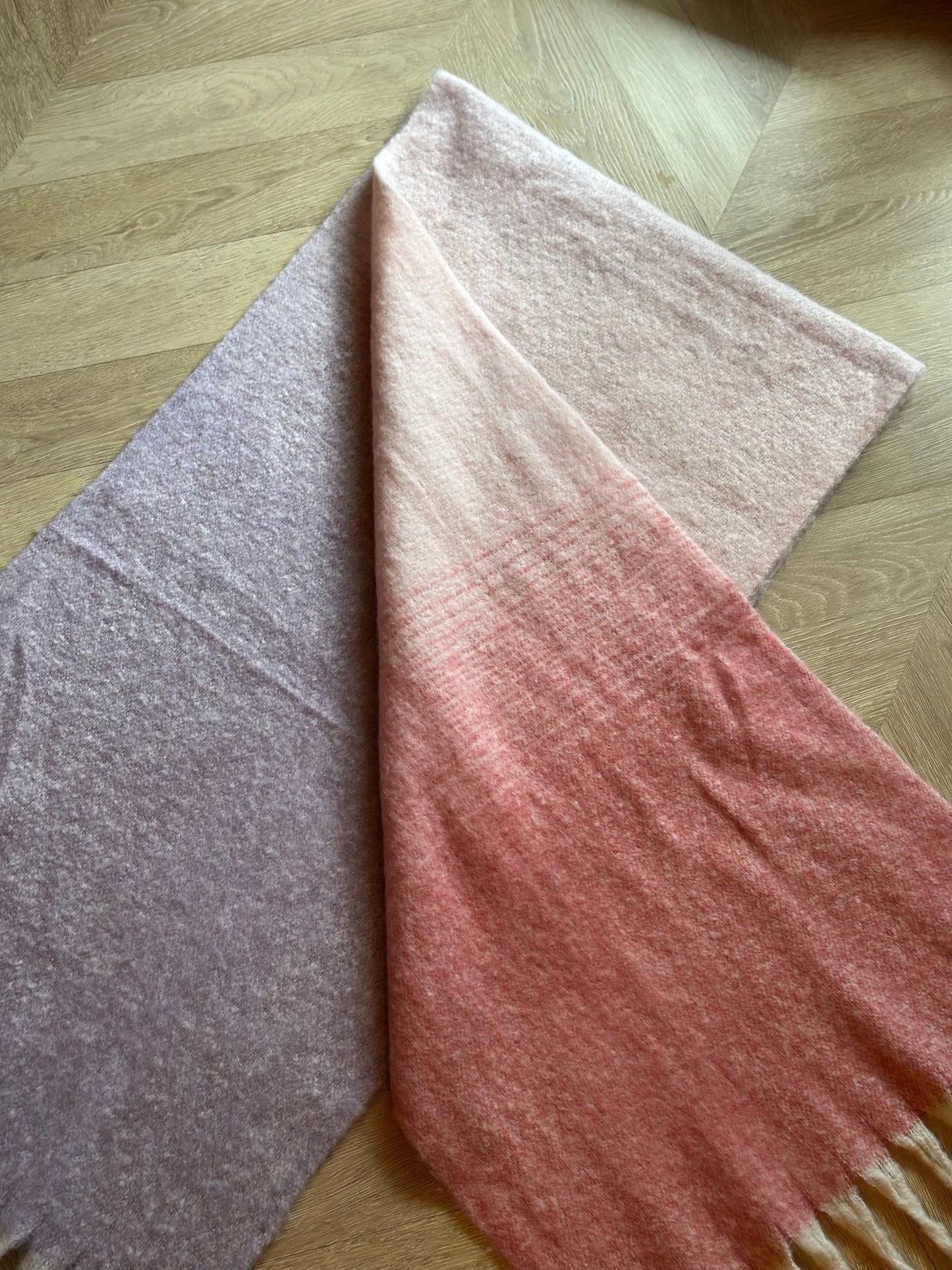 Écharpe dégradé rose et violet