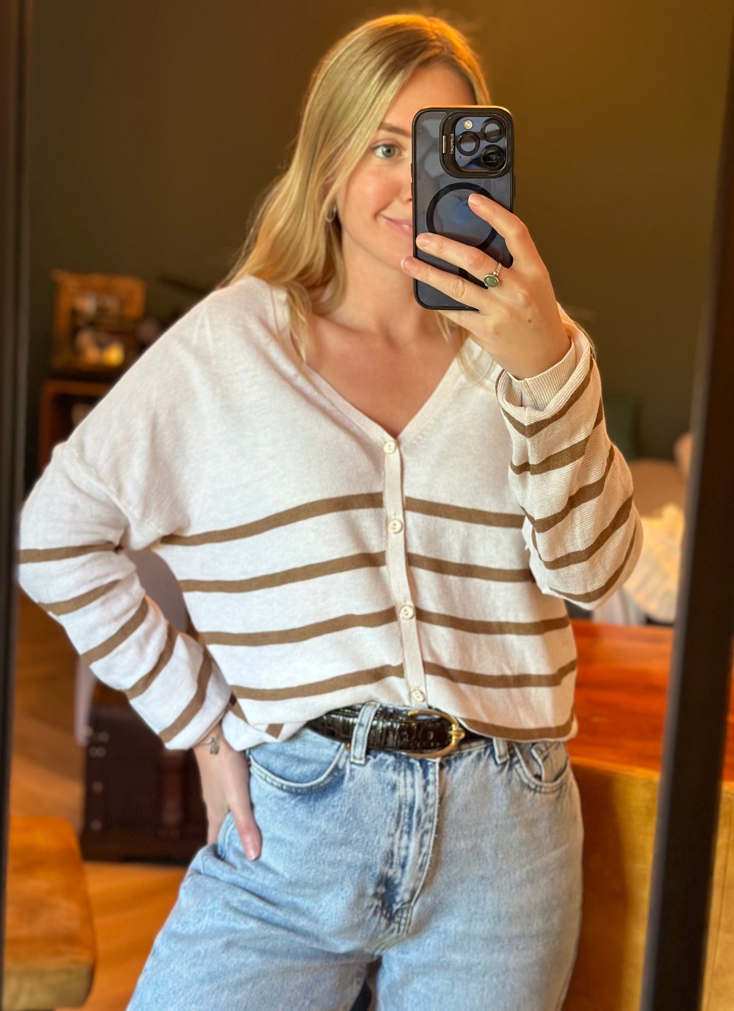 Cardigan en maille fine blanc à rayures marron clair T.36 oversize