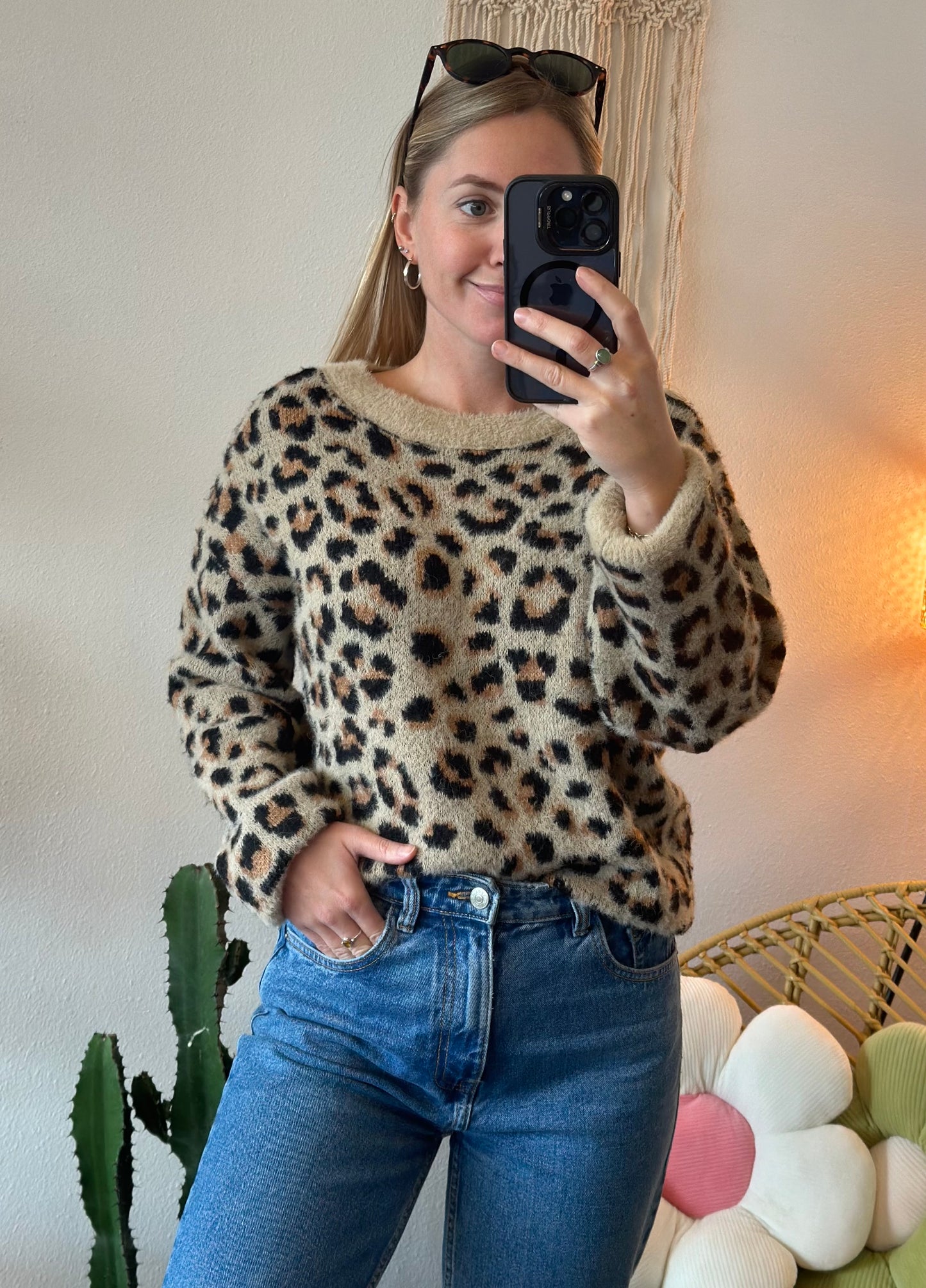 Pull doux à motifs léopard T.34