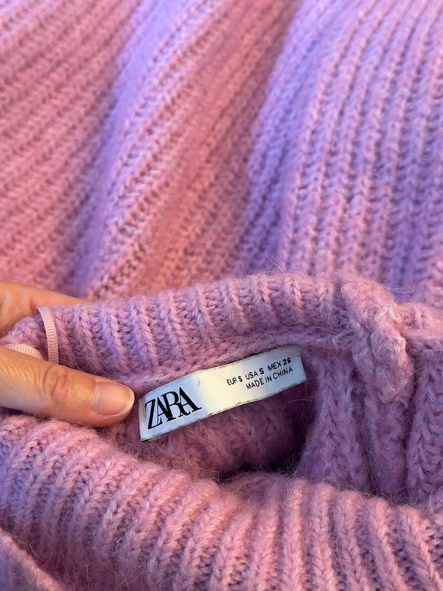 Pull col montant en maille rose avec laine et alpaga T.36