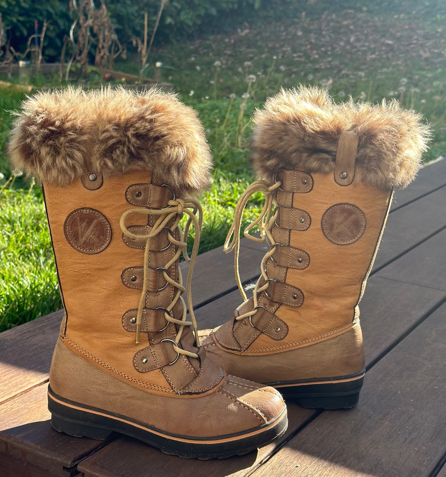 Bottes de neige fourrées, modèle Beverly, couleur brun, T.36