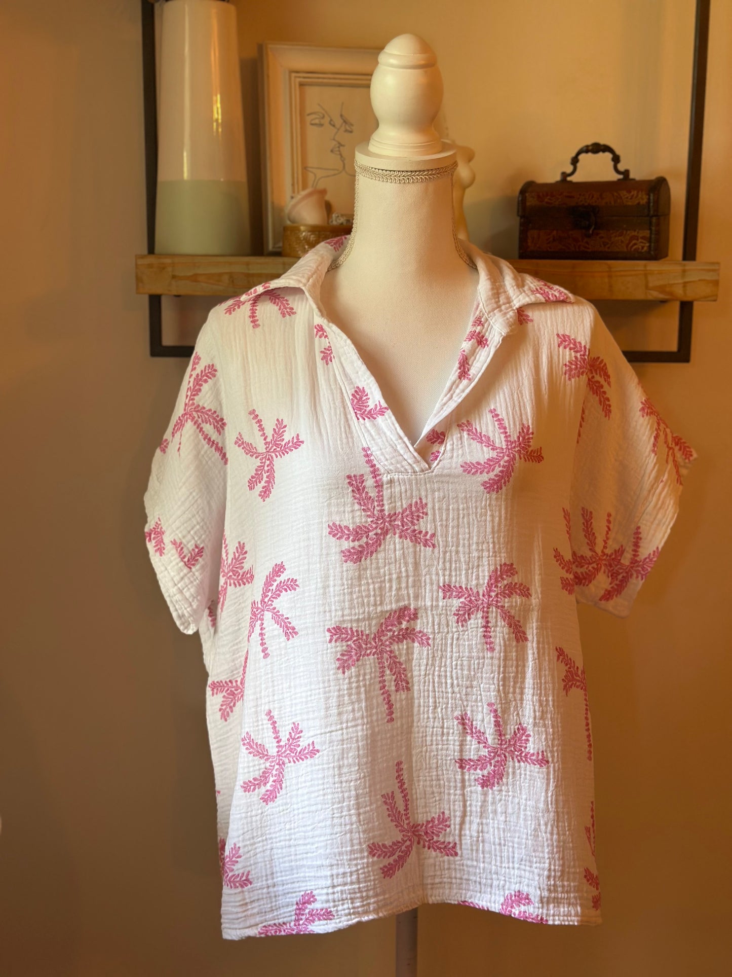 Ensemble d’été en gaze de coton blanc brodé de palmiers roses T.U