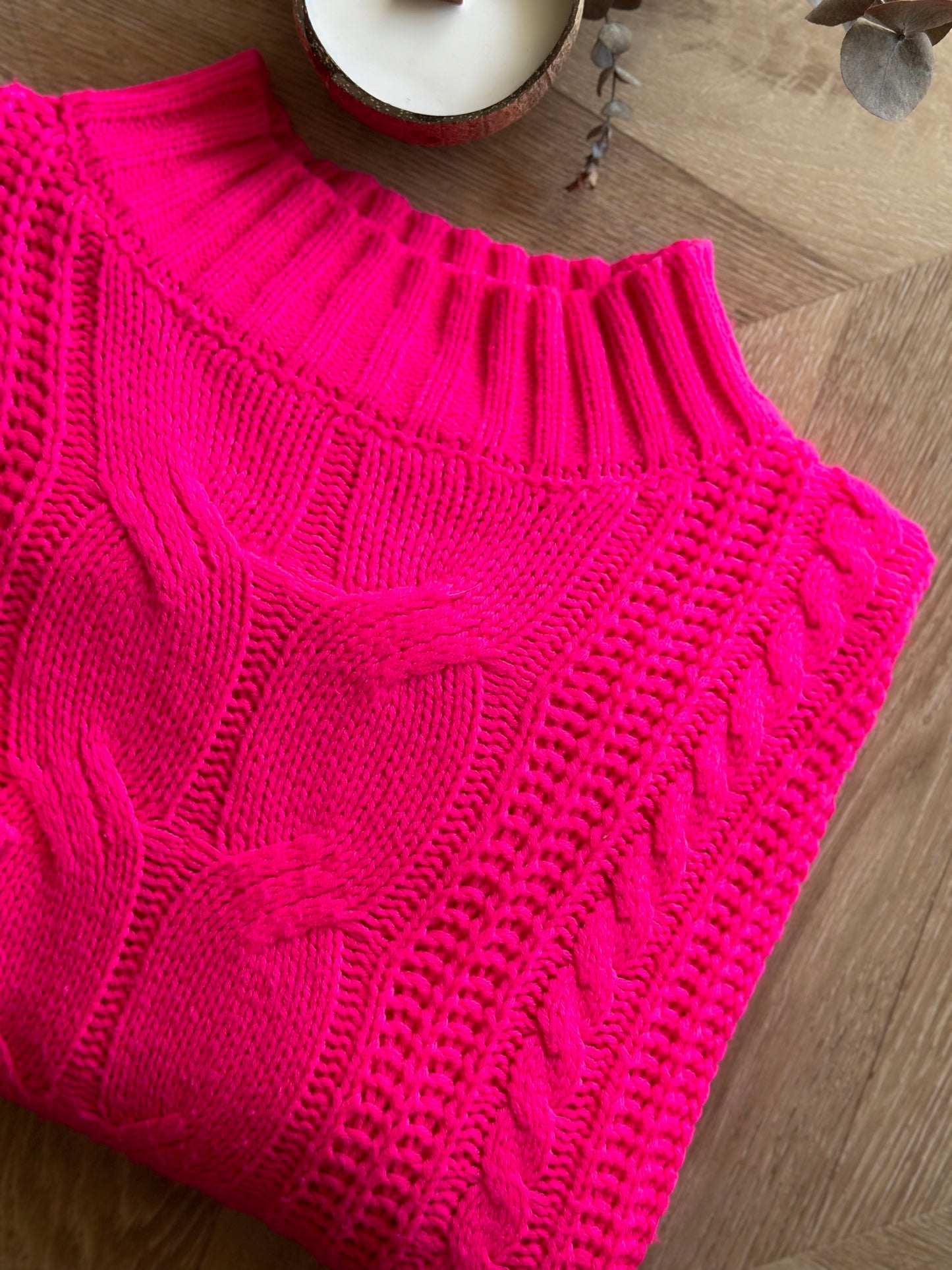 Pull d’hiver en maille torsadée rose, T.U