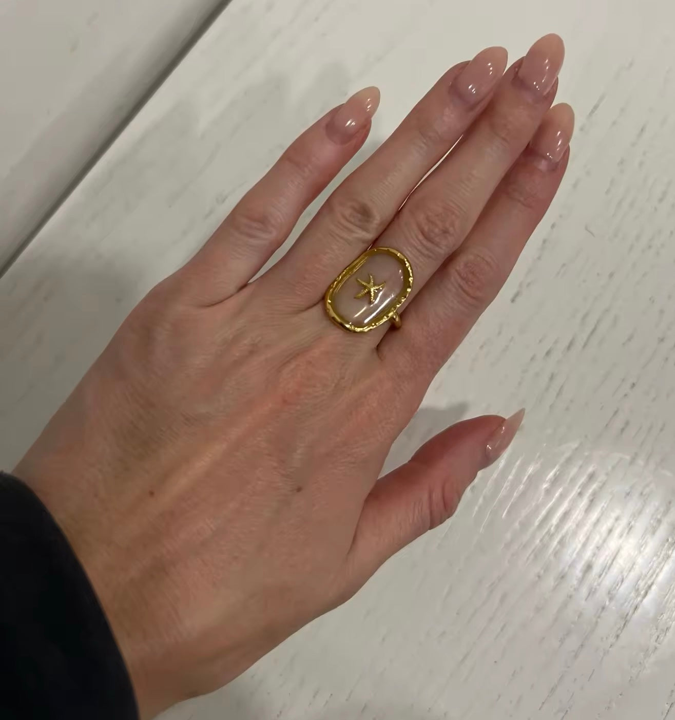 Bague réglable transparente étoile de mer doré en acier inoxydable