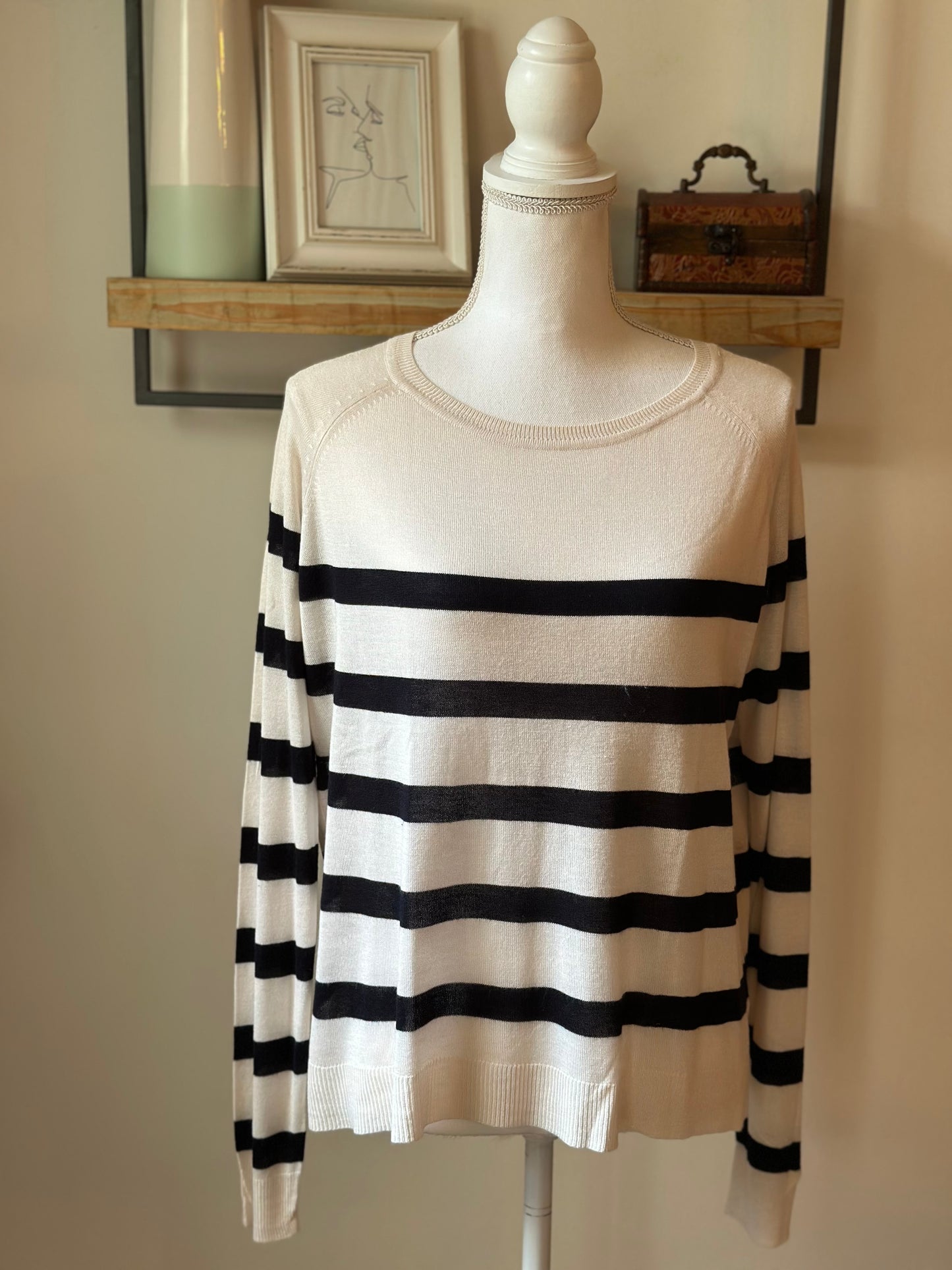 Pull fin marinière blanc et noir en maille T.36