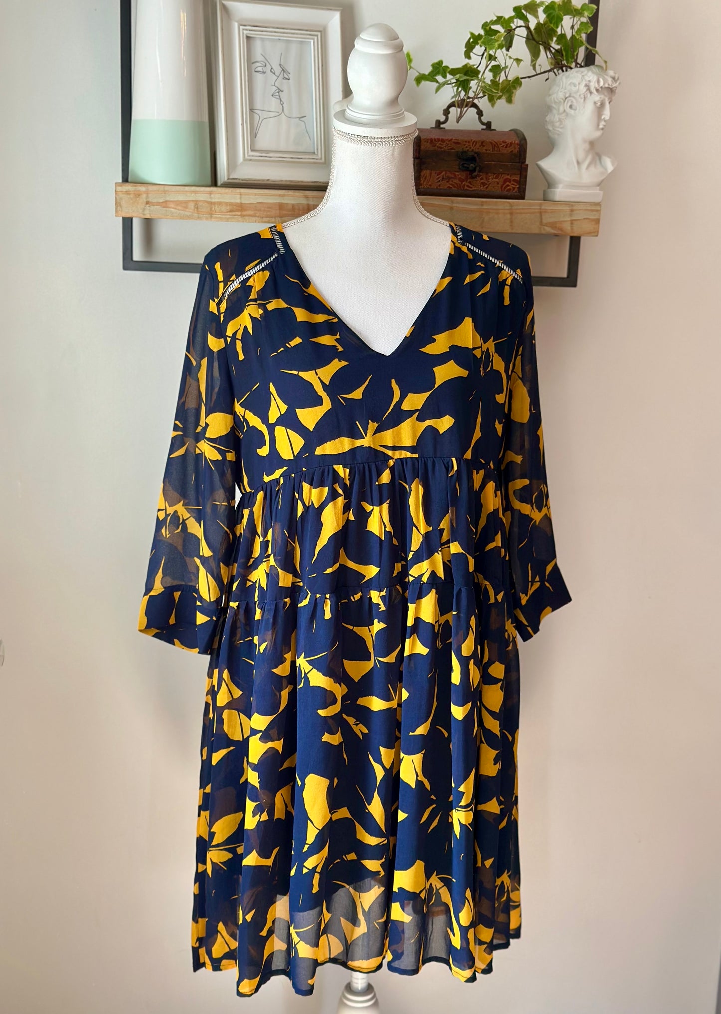 Robe imprimé jaune marine modèle Anouk T.38