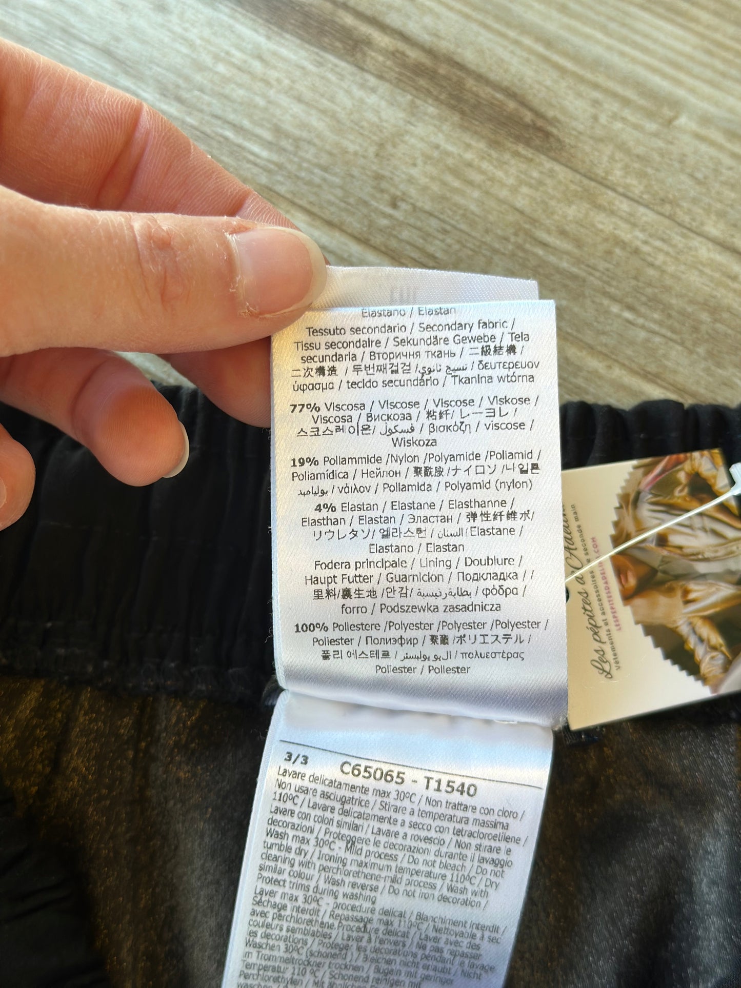 Pantalon noir et doré, T.36