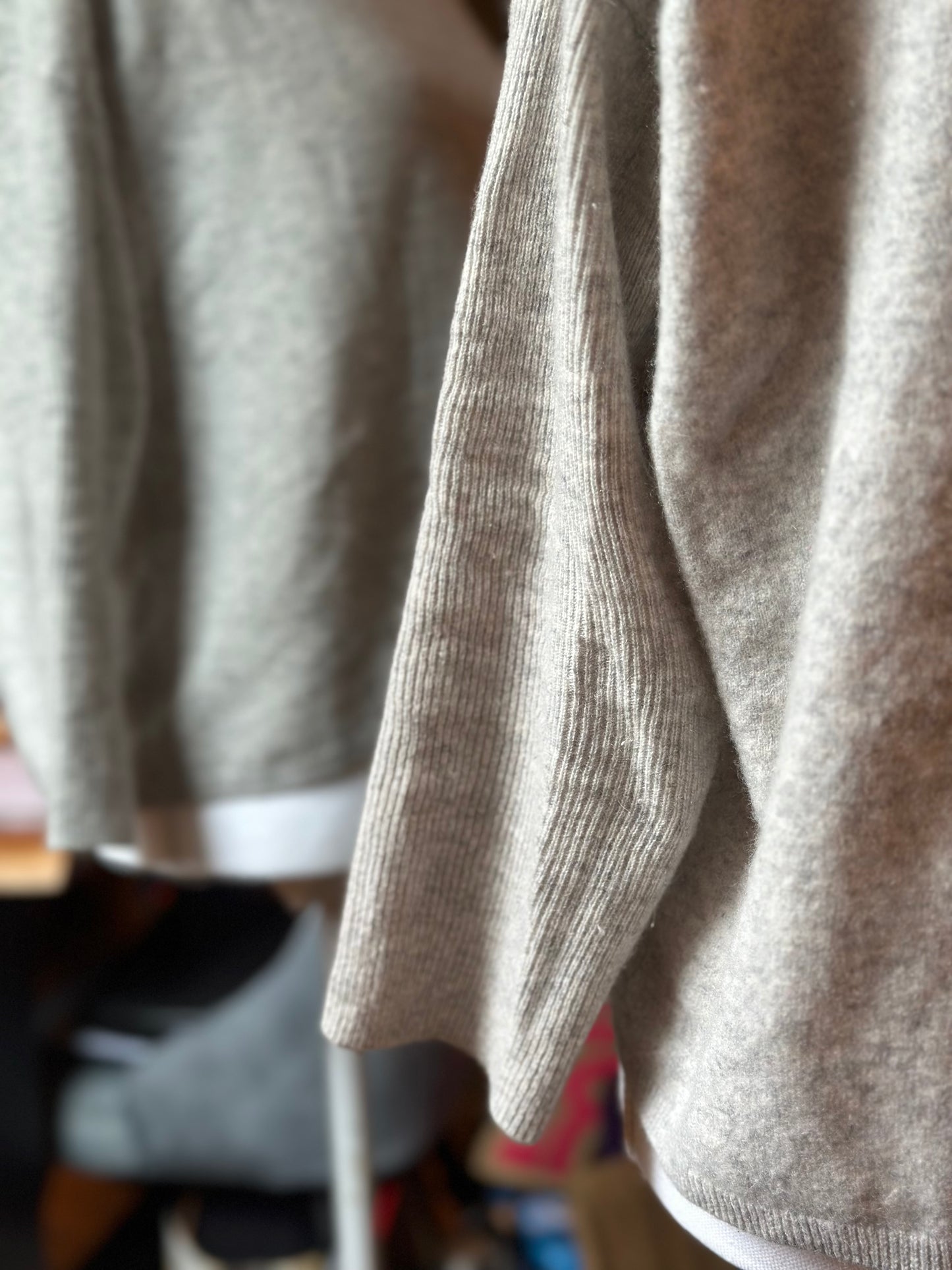 Pull en cachemire gris clair T.34/36