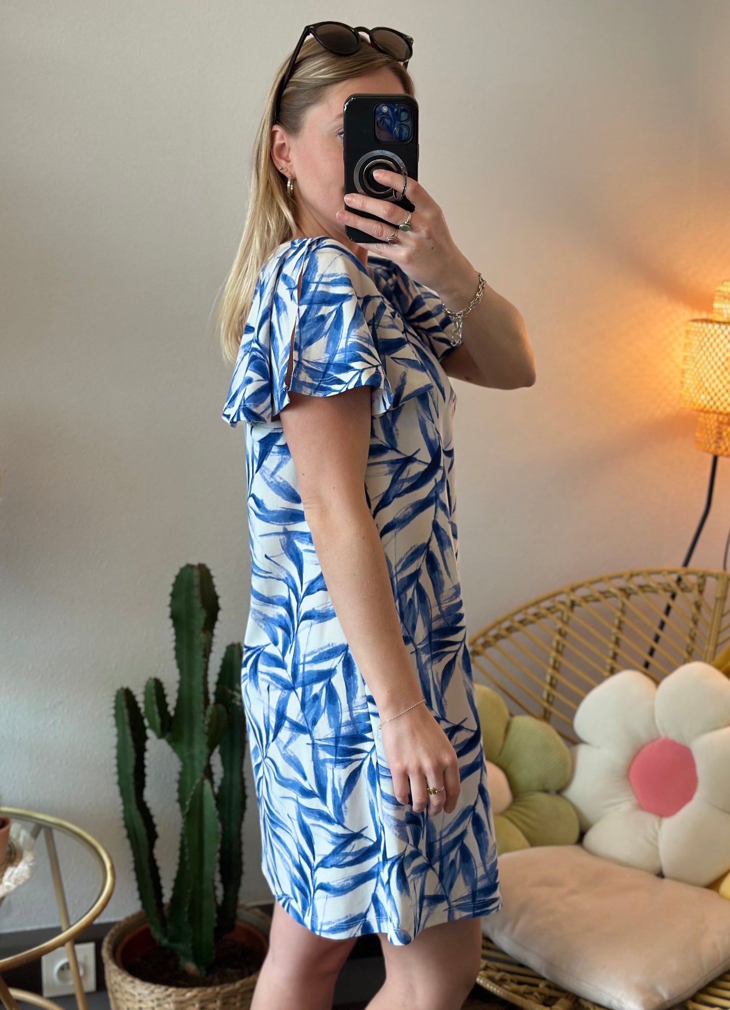 Robe midi blanche et bleue à motifs, T.34