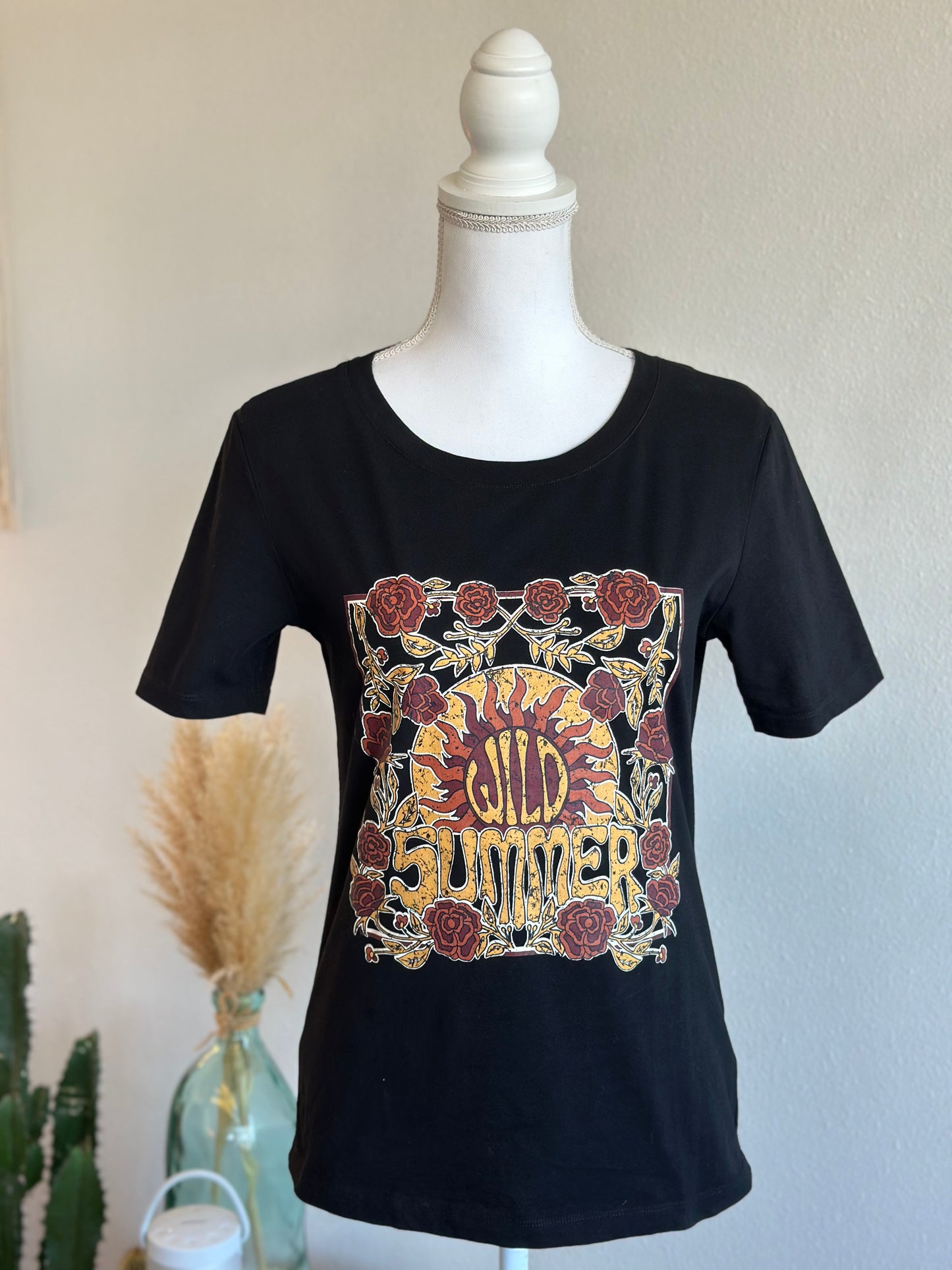 T-shirt noir en coton avec imprimé “Wild Summer”, T36